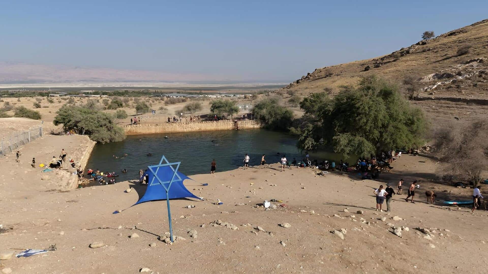Israel-Palestine: సాగునీరు లేక రైతుల కన్నీళ్లు.. ఊట నీటితో సెటిలర్ల 'జల్సా'