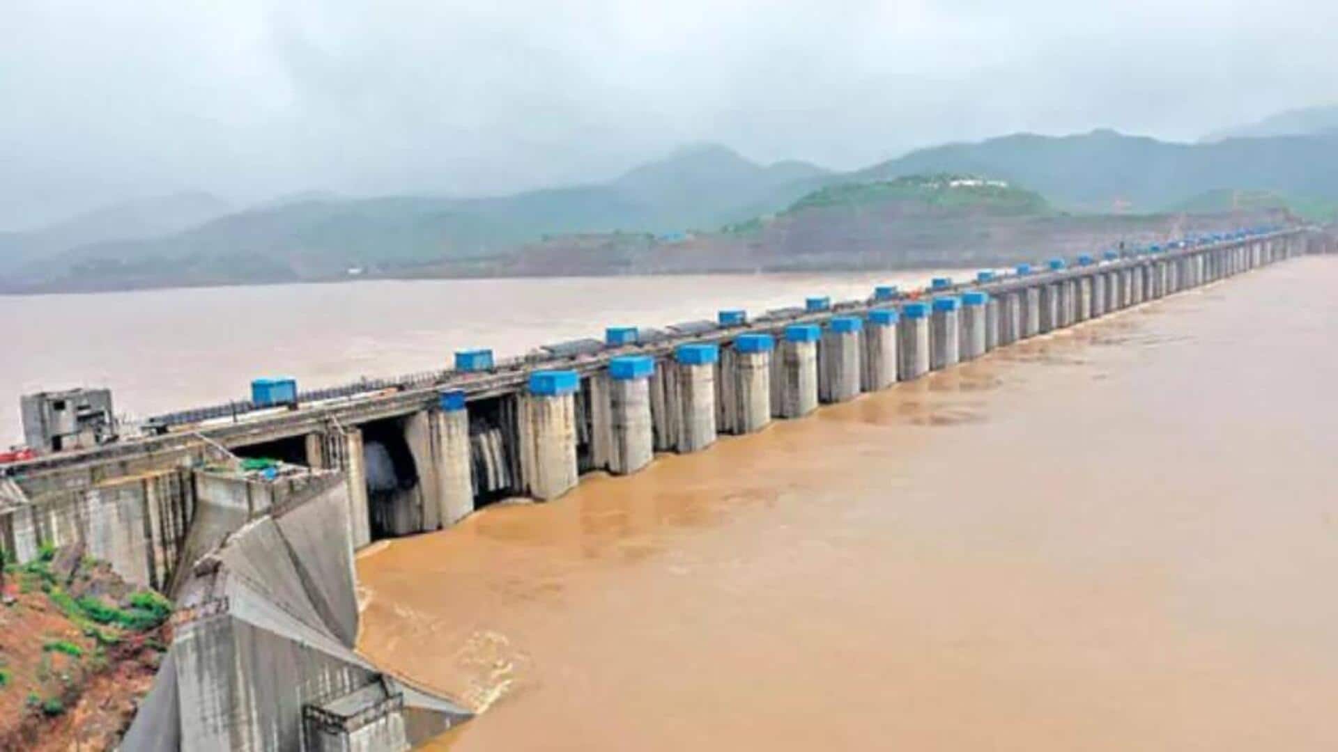 Polavaram: పోలవరం మాన్యువల్ తుది రూపం ఎప్పటికి..? కేంద్రం తీరుపై తీవ్ర అసంతృప్తి! Polavaram: పోలవరం మాన్యువల్ తుది రూపం ఎప్పటికి..? కేంద్రం తీరుపై తీవ్ర అసంతృప్తి!