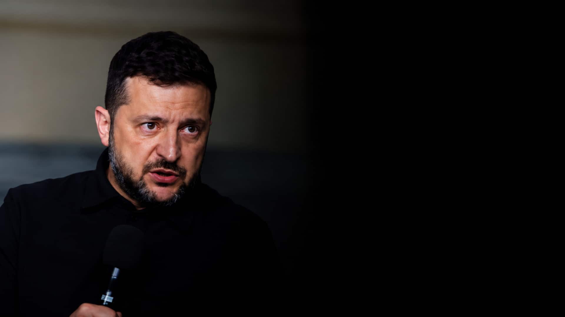 Zelenskyy: రష్యా చమురు శుద్ధి కేంద్రాలపై మళ్లీ దాడులు చేస్తాం: జెలెన్‌స్కీ కీలక ప్రకటన