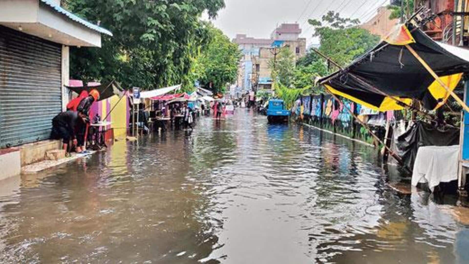 Heavy rains: వణికించిన వాయుగుండం.. పంటలు కొట్టుకుపోయి రైతన్న కన్నీరు.. స్తంభించిన జనజీవనం 