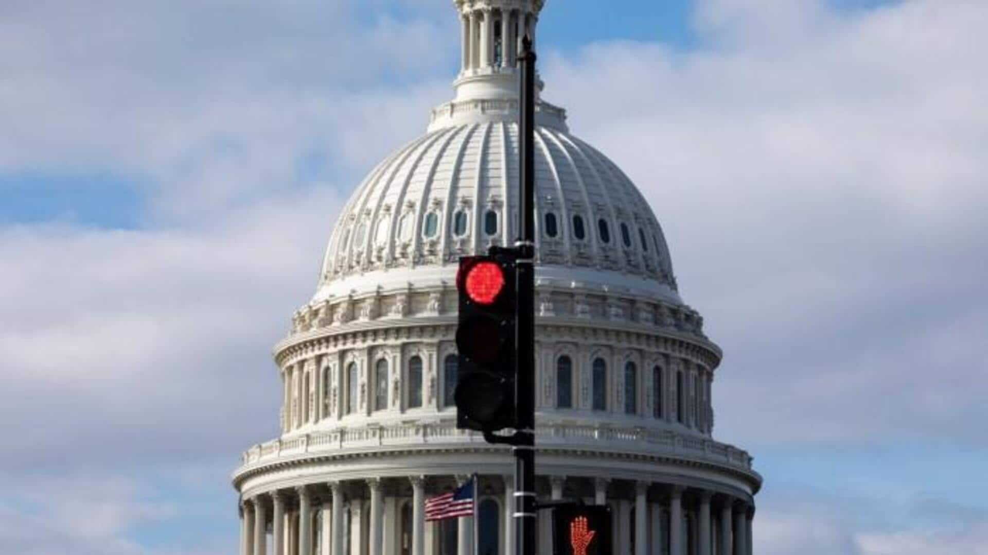 Shutdown Threat: అమెరికాలో మరోసారి ఆర్థిక ప్రతిష్టంభన.. ట్రంప్ ముందు షట్‌డౌన్‌ ముప్పు ..!