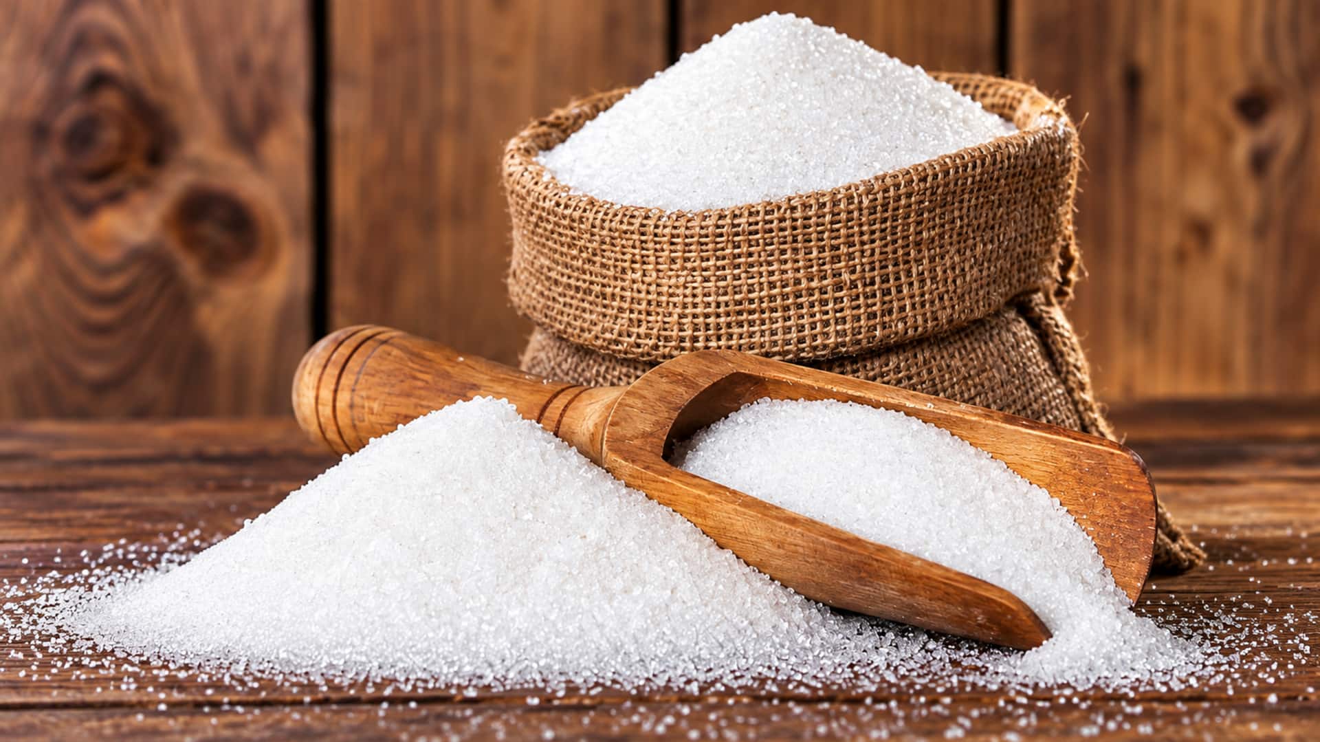 Sugar Prices: పండగల వేళ చక్కెర ధరలకు బ్రేక్‌.. 2.5 లక్షల టన్నుల విక్రయానికి ప్రభుత్వం కీలక చర్యలు