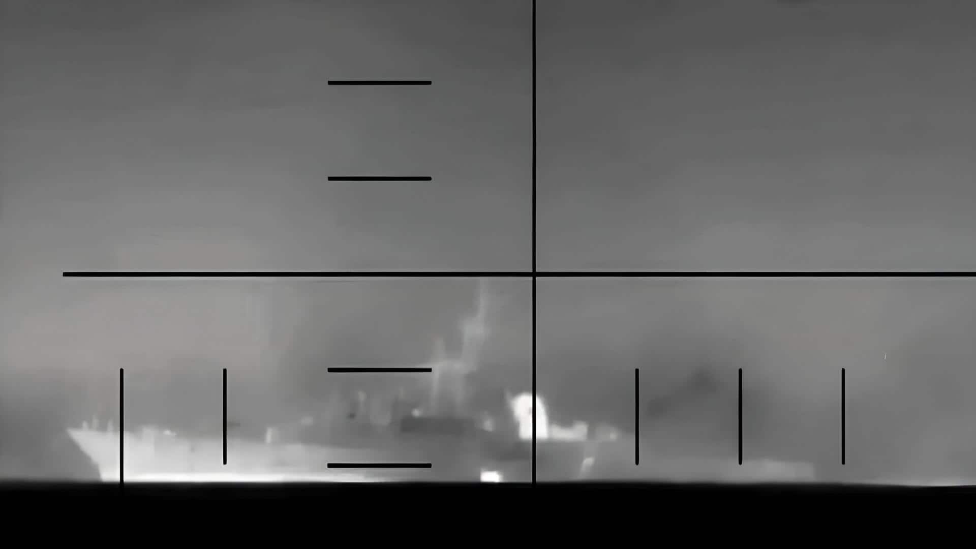 Iran warship: IRIS దేనా నుంచి డిస్ట్రెస్ కాల్.. వెంటనే స్పందించిన ఇండియన్ నేవీ