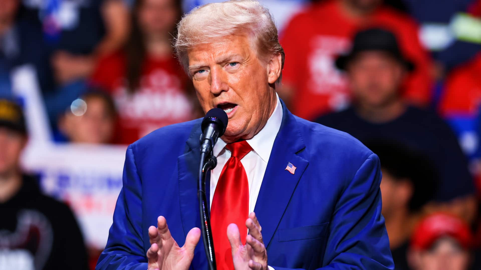 Trump: అమెరికన్లకు ట్రంప్ భారీ ఆఫర్.. గెలిపిస్తే ప్రతి వయోజన అమెరికన్‌కు 5,000 డాలర్లు