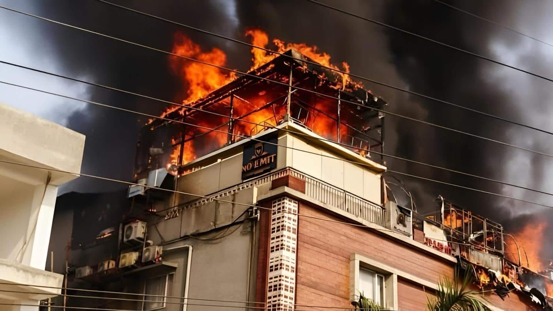 Video: భువనేశ్వర్‌ నైట్‌క్లబ్‌లో అగ్నిప్రమాదం