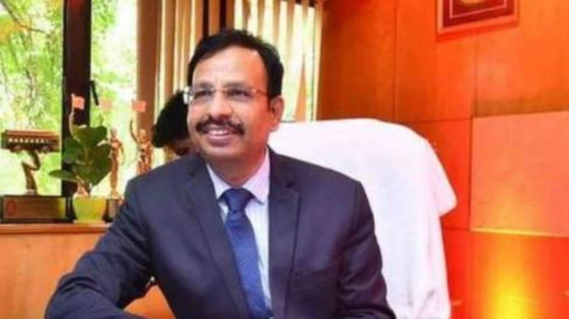 Sajjanar: సీపీ సజ్జనార్‌ పేరుతో నకిలీ ఫేస్‌బుక్ అకౌంట్‌.. జాగ్రత్తగా ఉండండి : సజ్జనార్ 