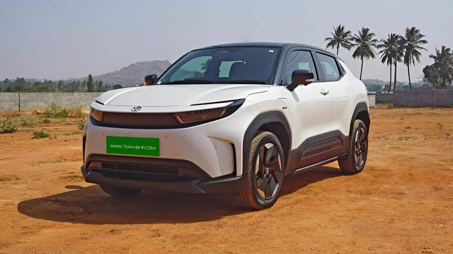 Urban Cruiser Ebella: టయోటా నుంచి తొలి ఎలక్ట్రిక్ ఎస్‌యూవీ.. అర్బన్ క్రూయిజర్ ఎబెల్లా భారత్‌లో లాంచ్!