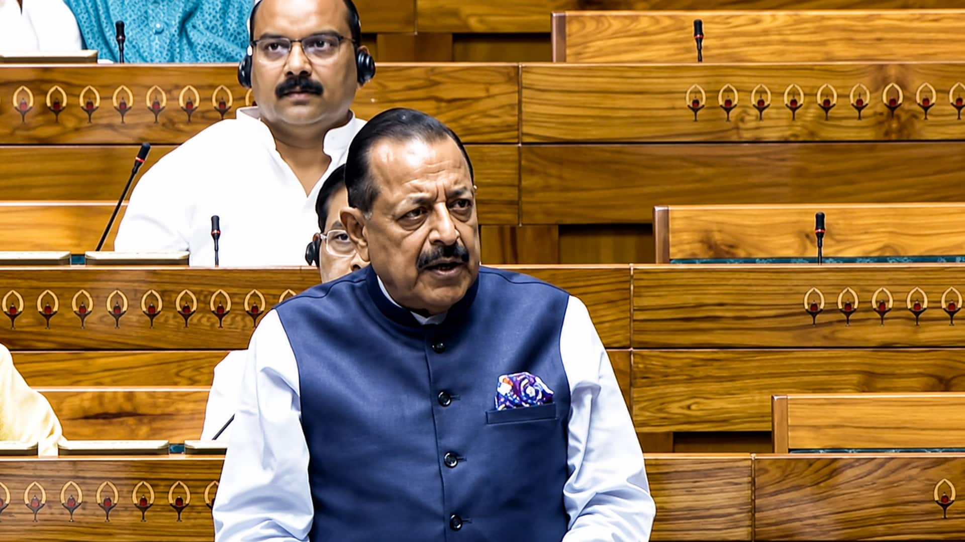 Anti-paper leak bill: లీక్‌లకు చెక్‌.. లోక్‌సభ ముందుకు.. యాంటీ-పేపర్‌ లీక్‌ బిల్లు