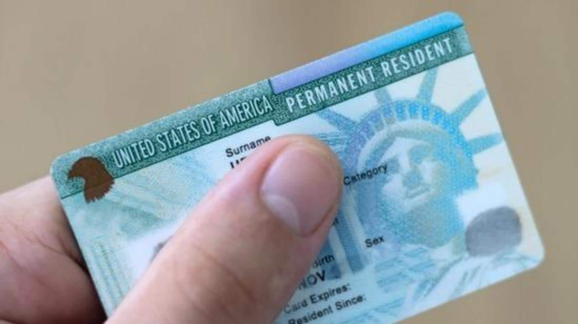 Green cards: గ్రీన్ కార్డులు ప్రమాదంలో ఉన్నాయా? SNAP, మెడికెయిడ్ తీసుకుంటే కష్టమేనా? ఇమ్మిగ్రెంట్లలో ఆందోళన