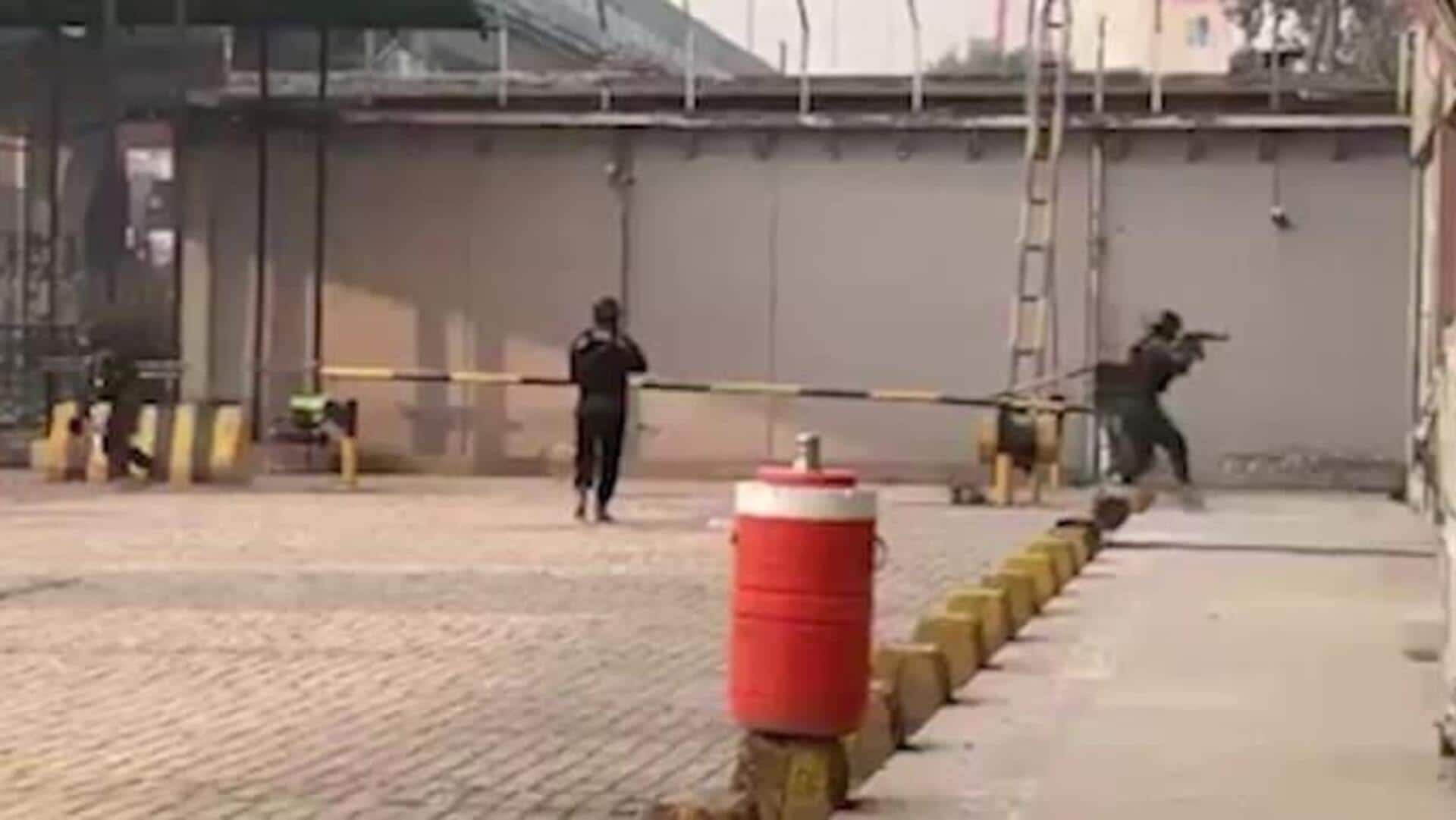 Pakistan: పేశావర్‌లో పారామిలిటరీ కార్యాలయంపై దాడి