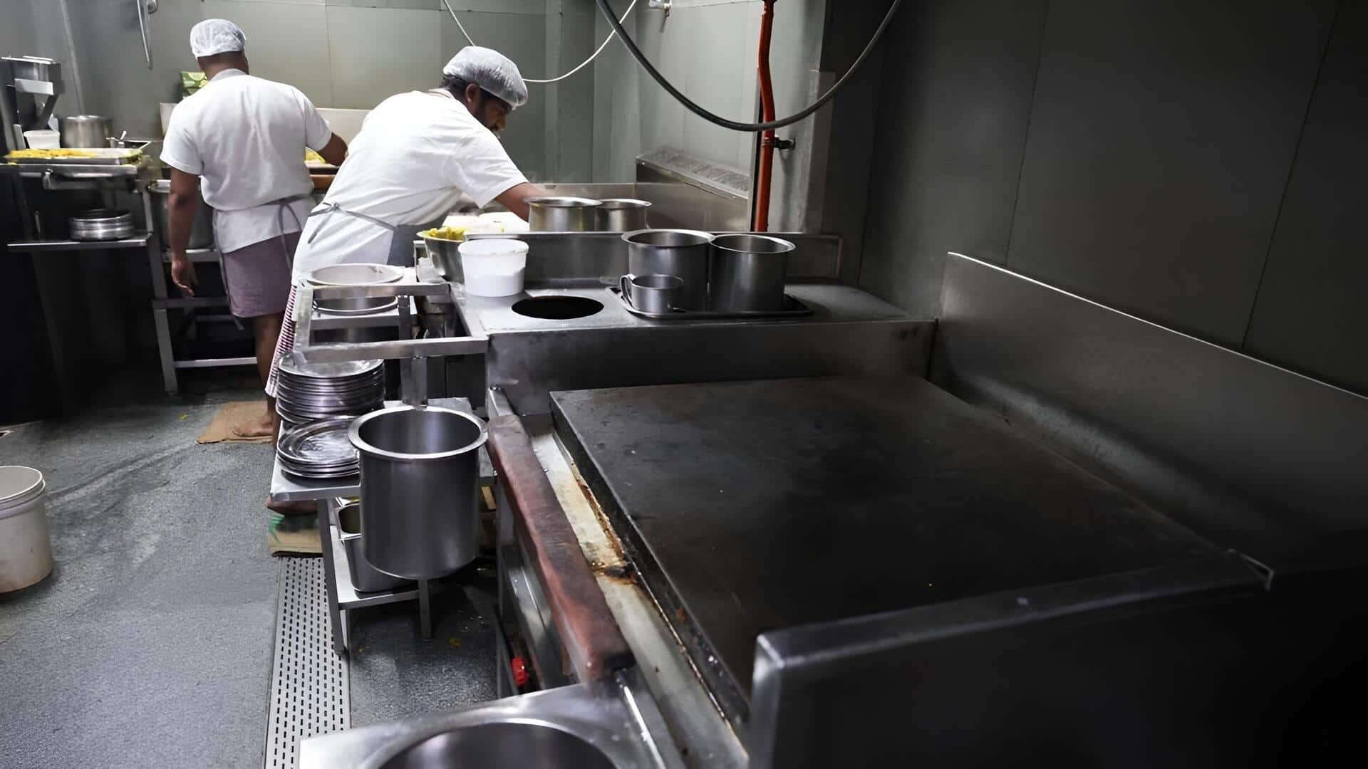 Commercial LPG Shortage: వాణిజ్య సిలిండర్ల కొరత: చెన్నై హోటల్‌ బిల్లులో 'గ్యాస్ ఛార్జ్'… నెట్టింట వైరల్