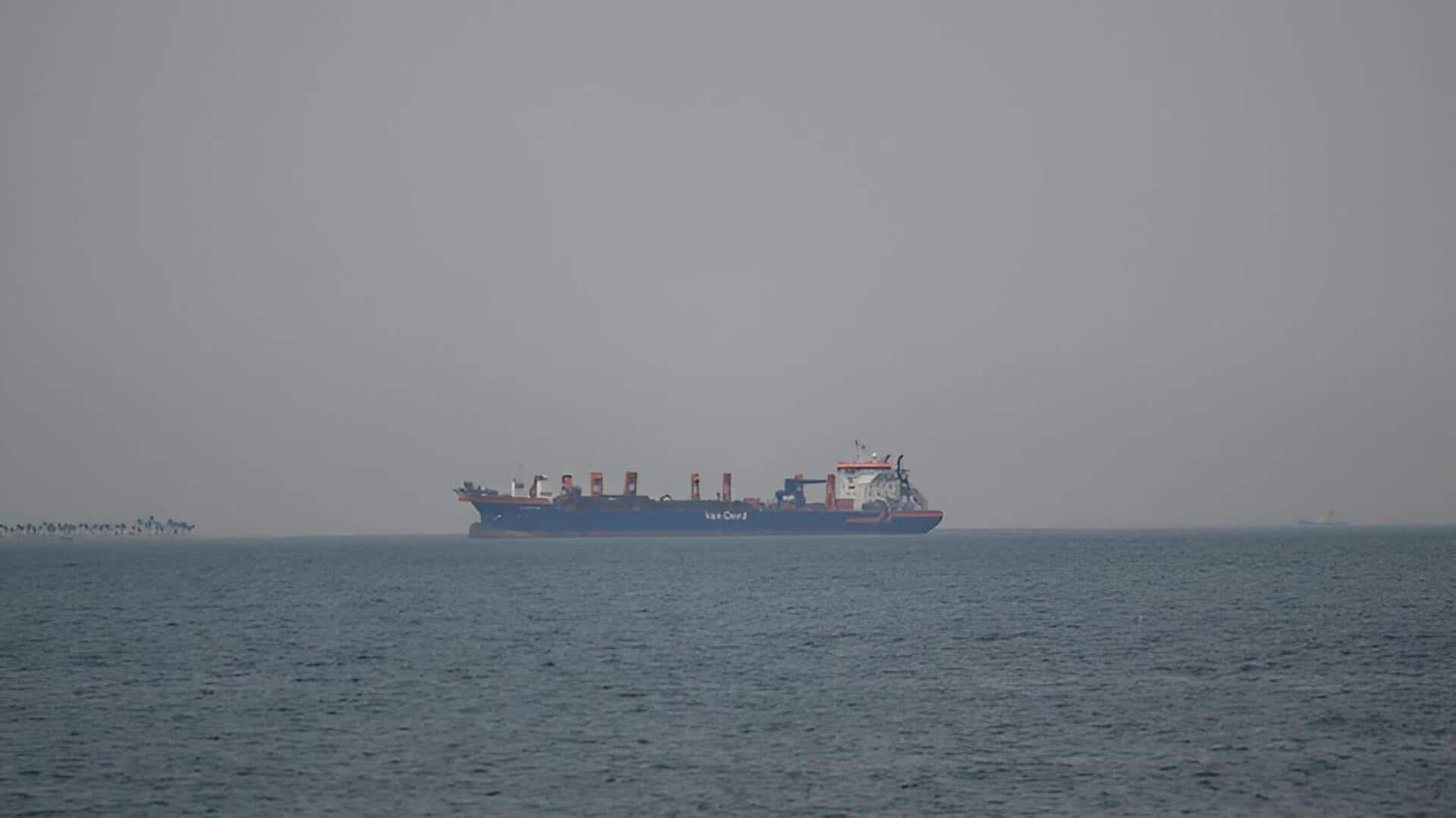 Iran warns US: మొదటి క్షిపణులకే మీ నౌకలు మునిగిపోతాయి: అమెరికాకు ఇరాన్ హెచ్చరిక