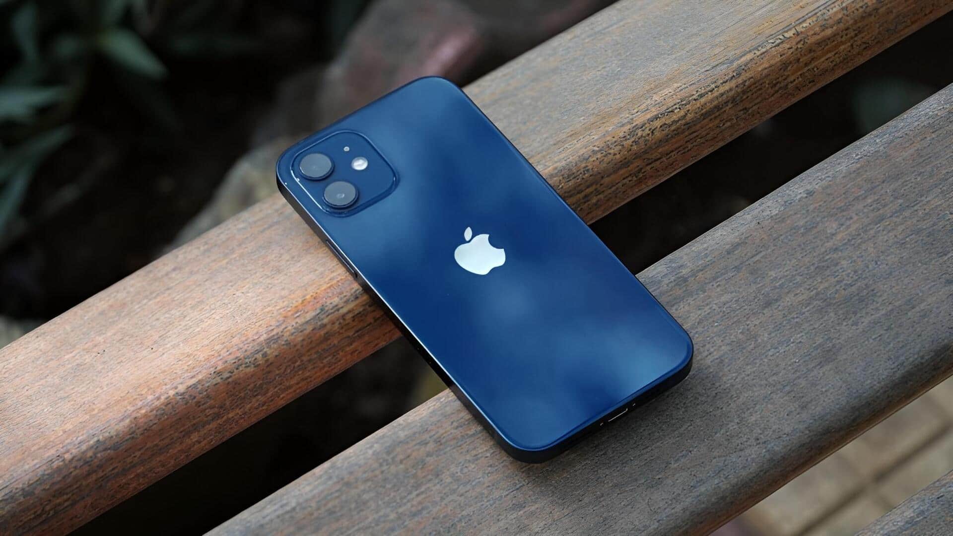 Apple: నవంబర్‌లో భారత్ నుంచి 2 బిలియన్ డాలర్ల ఐఫోన్ ఎగుమతులు