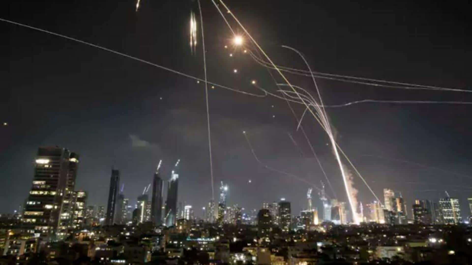Iran-Israel: ట్రంప్ కాల్పుల విరమణ ప్రకటన.. ఇజ్రాయెల్పై ఇరాన్ క్షిపణుల వర్షం! Iran-Israel: ట్రంప్ కాల్పుల విరమణ ప్రకటన.. ఇజ్రాయెల్పై ఇరాన్ క్షిపణుల వర్షం!