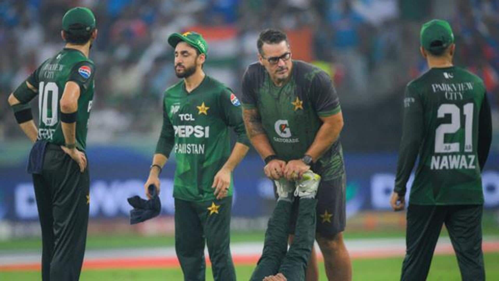 PCB: ఓటములు వెంటాడుతున్నా... పాక్ క్రికెటర్లకు భారీ వేతనాల వరం!