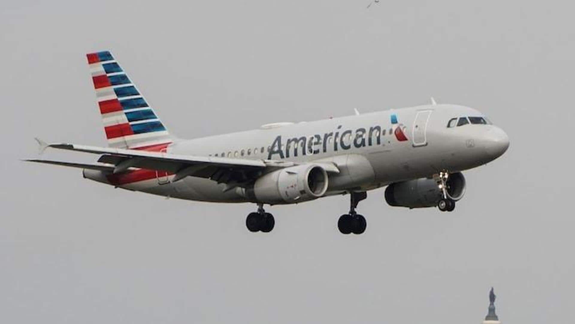 American Airlines: విమానంలో నగ్నంగా తిరుగుతూ మహిళ హల్‌చల్‌.. ల్యాండ్‌ కాగానే అరెస్టు