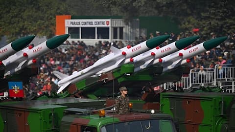 Military Chief: సైనిక దళాధిపతులకు భారీ ఆర్థిక అధికారాలు.. కేంద్రం కీలక నిర్ణయం