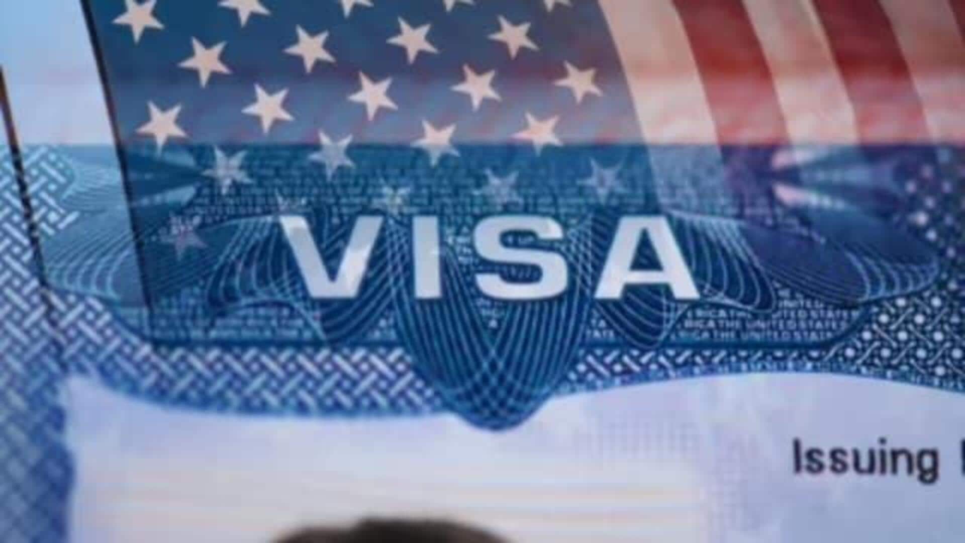Student Visa: దేశీ విద్యార్థులపై మరో ఆంక్షల కత్తి.. 'సమయ పరిమితి'ని ప్రతిపాదించిన ట్రంప్