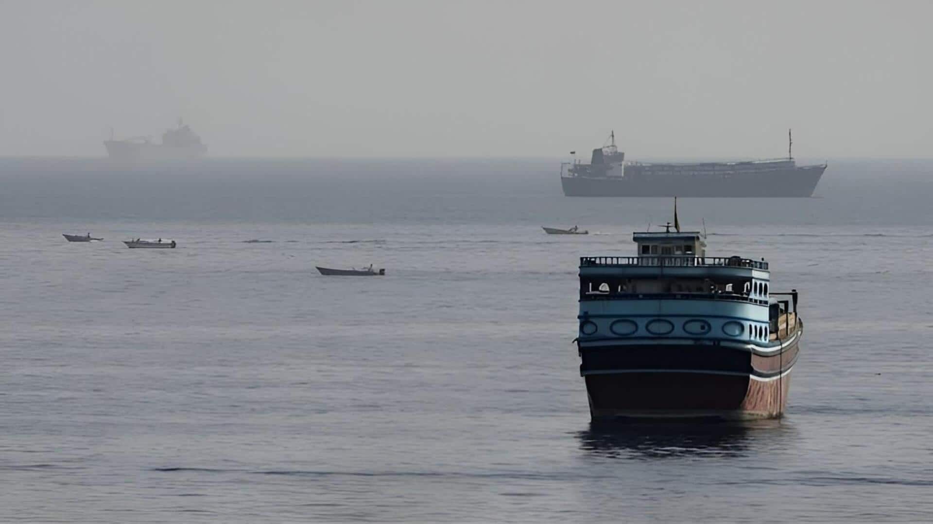 Strait of Hormuz: హర్ముజ్ జలసంధిలో రాకపోకలకు టోల్.. ఇరాన్ పార్లమెంట్ కమిటీ ఆమోదం