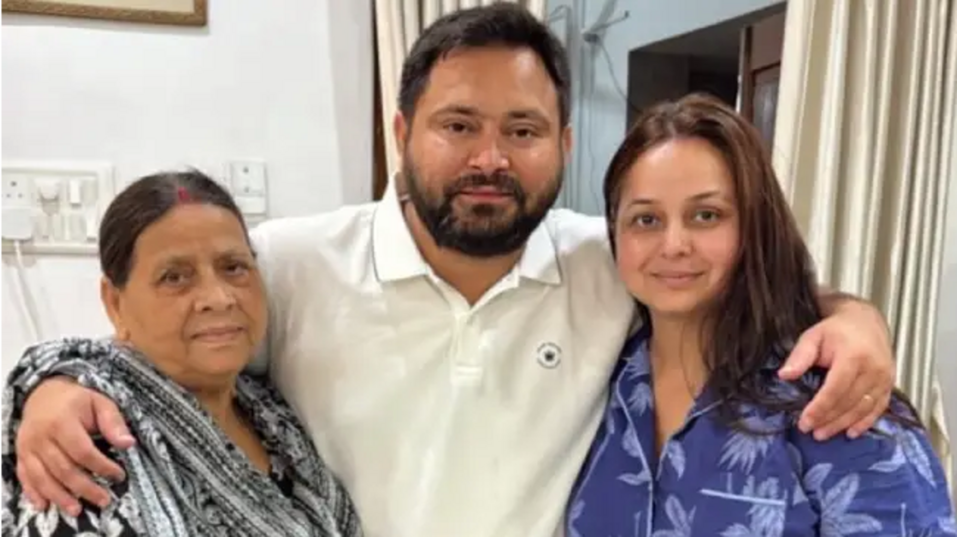 Rohini Acharya: నాపై చెప్పులతో దాడి చేయబోయారు.. లాలూ కుమార్తె సంచలన పోస్ట్‌..! 