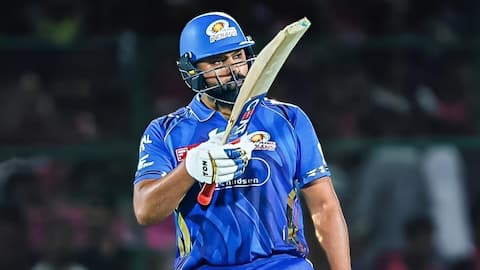 Rohit Sharma : వాంఖడేలో విజృంభించిన రోహిత్ శర్మ.. ఆసియాలోనే మొదటి బ్యాటర్‌గా రికార్డు!