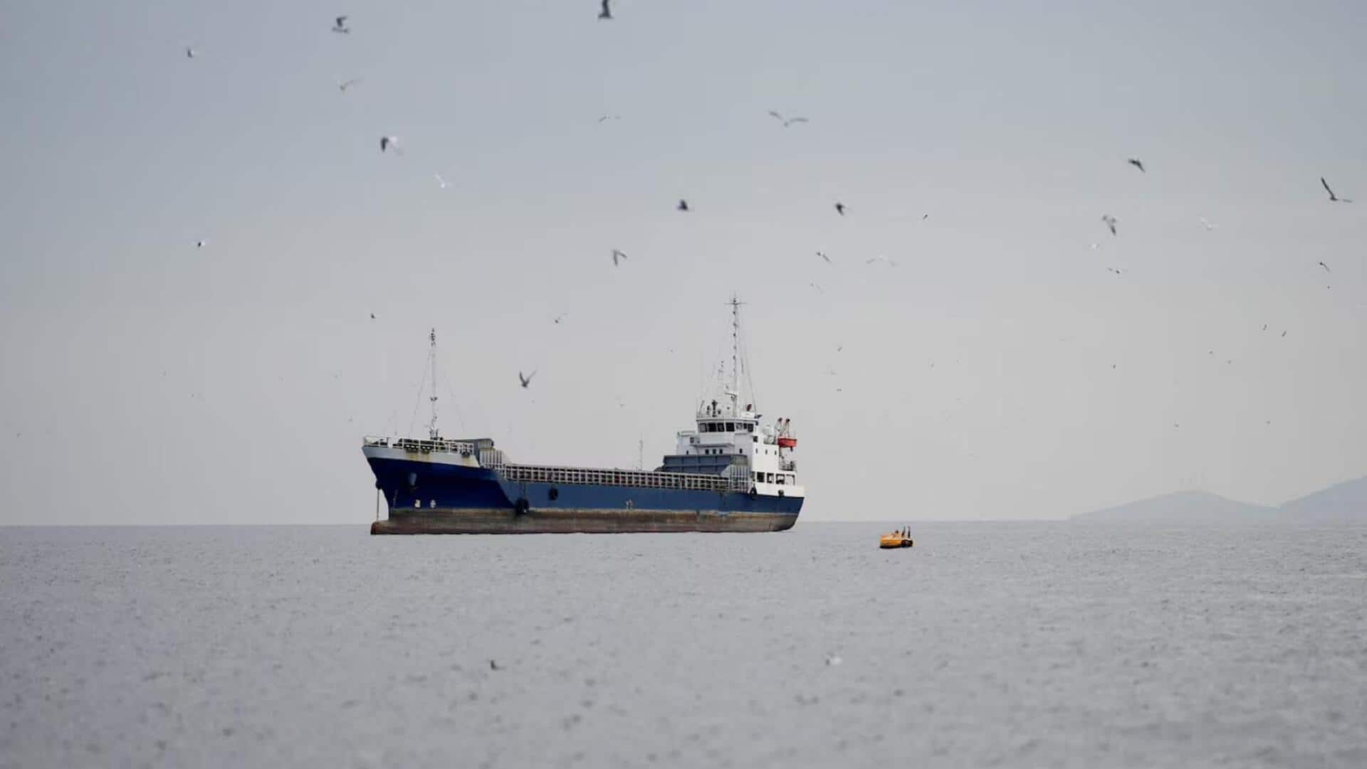 Iran: హర్మూజ్ జలసంధి వద్ద అమెరికా దిగ్బంధనాన్ని దాటిన ఇరాన్ చమురు నౌక