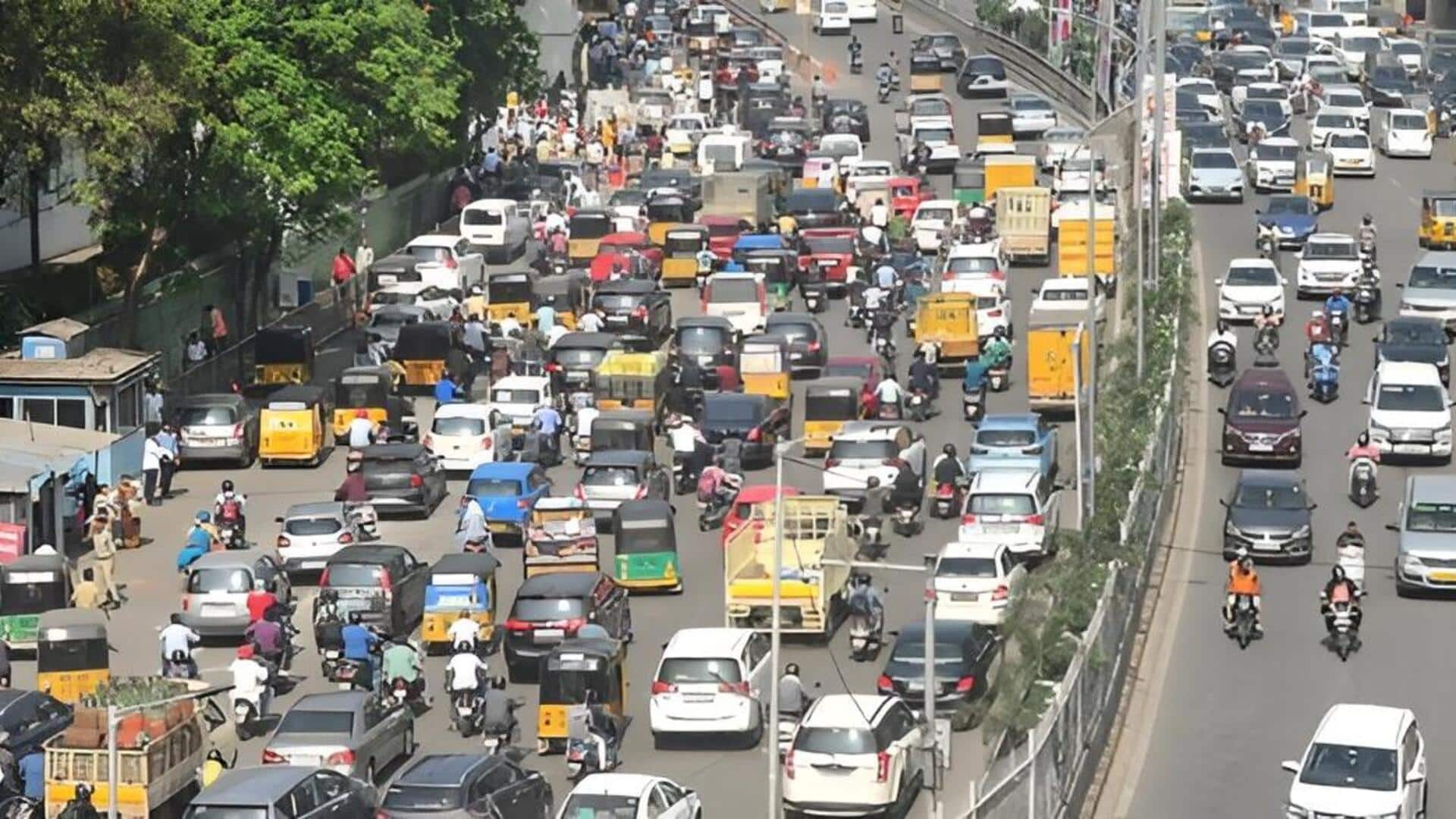Hyderabad Traffic Problem : హైదరాబాద్‌ ఐటీ కారిడార్‌ ట్రాఫిక్‌కు చెక్‌.. సైబరాబాద్‌ పోలీసుల 'పంచసూత్రాల' ప్లాన్‌!