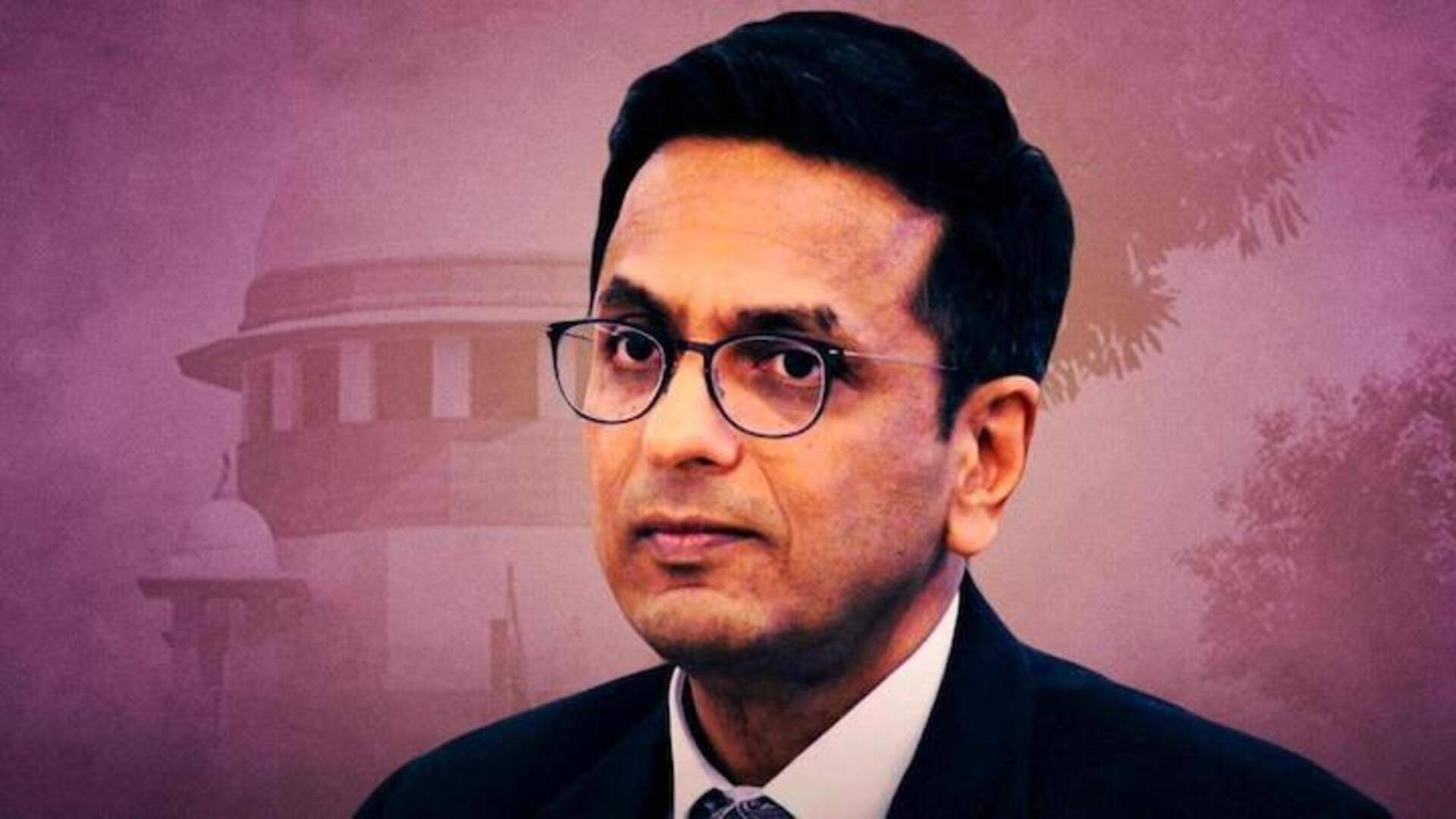 CJI Chandrachud: సీజేఐ డీవై చంద్రచూడ్ పేరుతో సైబర్ మోసం.. క్యాబ్ కోసం రూ.500 డిమాండ్