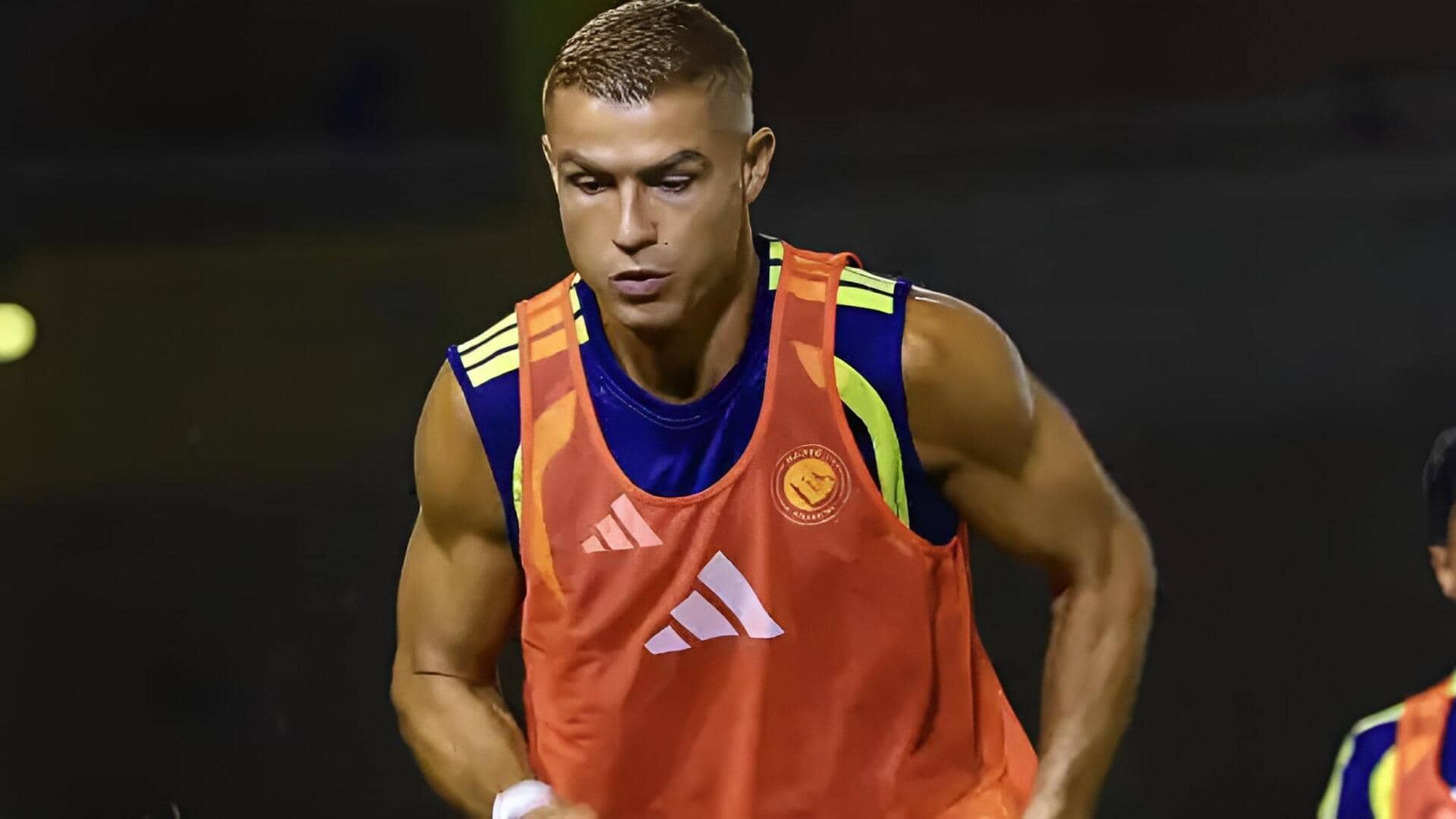 Cristiano Ronaldo: ఫుట్‌బాల్‌కు రొనాల్డో వీడ్కోలు.. ఇదే తన చివరి సీజన్‌ అంటూ ప్రకటన