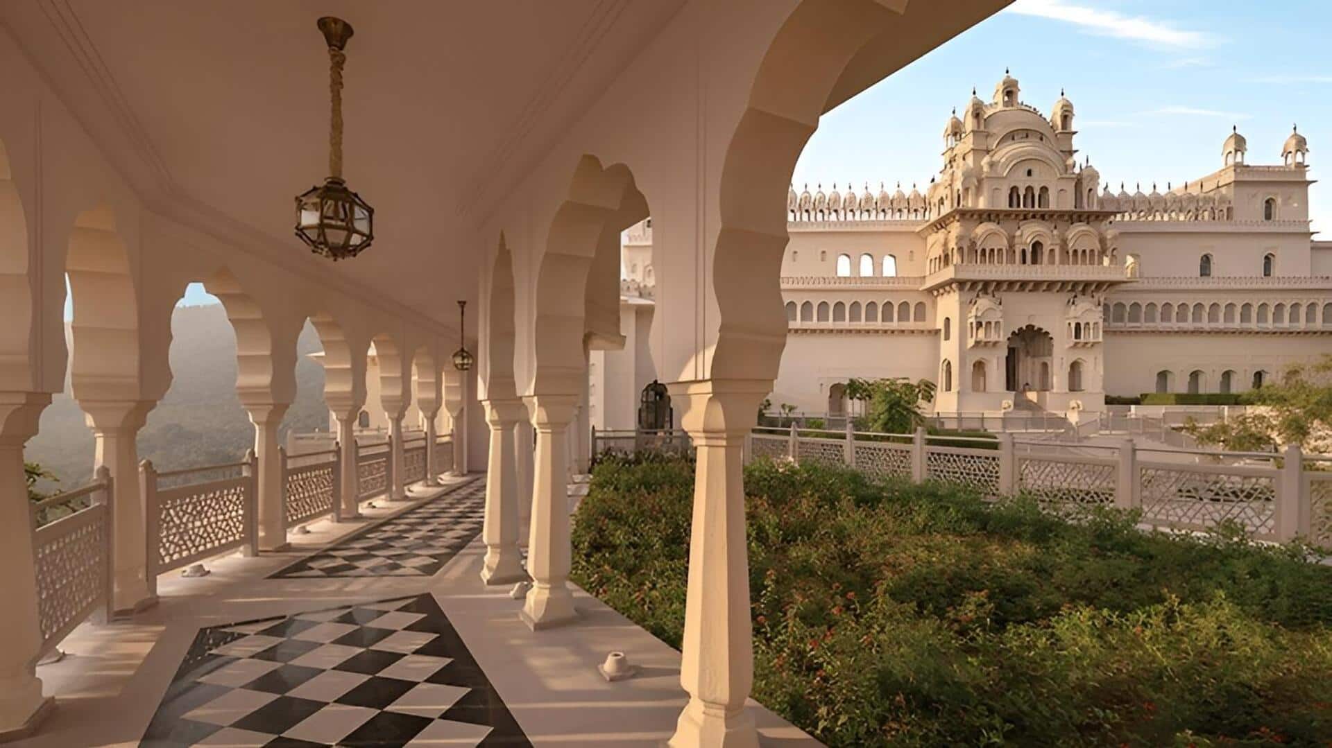 World's Most Beautiful Hotels: ప్రపంచంలోని 16 అందమైన హోటళ్లలో భారత్‌కు స్థానం.. మెరిసిన ఒబెరాయ్ రాజ్‌గఢ్ ప్యాలెస్!