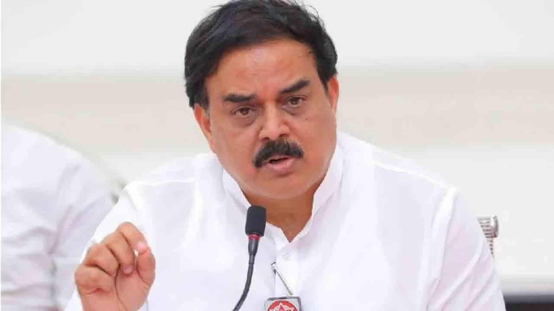 Nadendla Manohar: ఆదివారాల్లో కూడా రేషన్ షాపులు.. 1 నుంచి 15వ తేదీ వరకు ఆదివారాల్లో రేషన్ షాపులు Nadendla Manohar: ఆదివారాల్లో కూడా రేషన్ షాపులు.. 1 నుంచి 15వ తేదీ వరకు ఆదివారాల్లో రేషన్ షాపులు