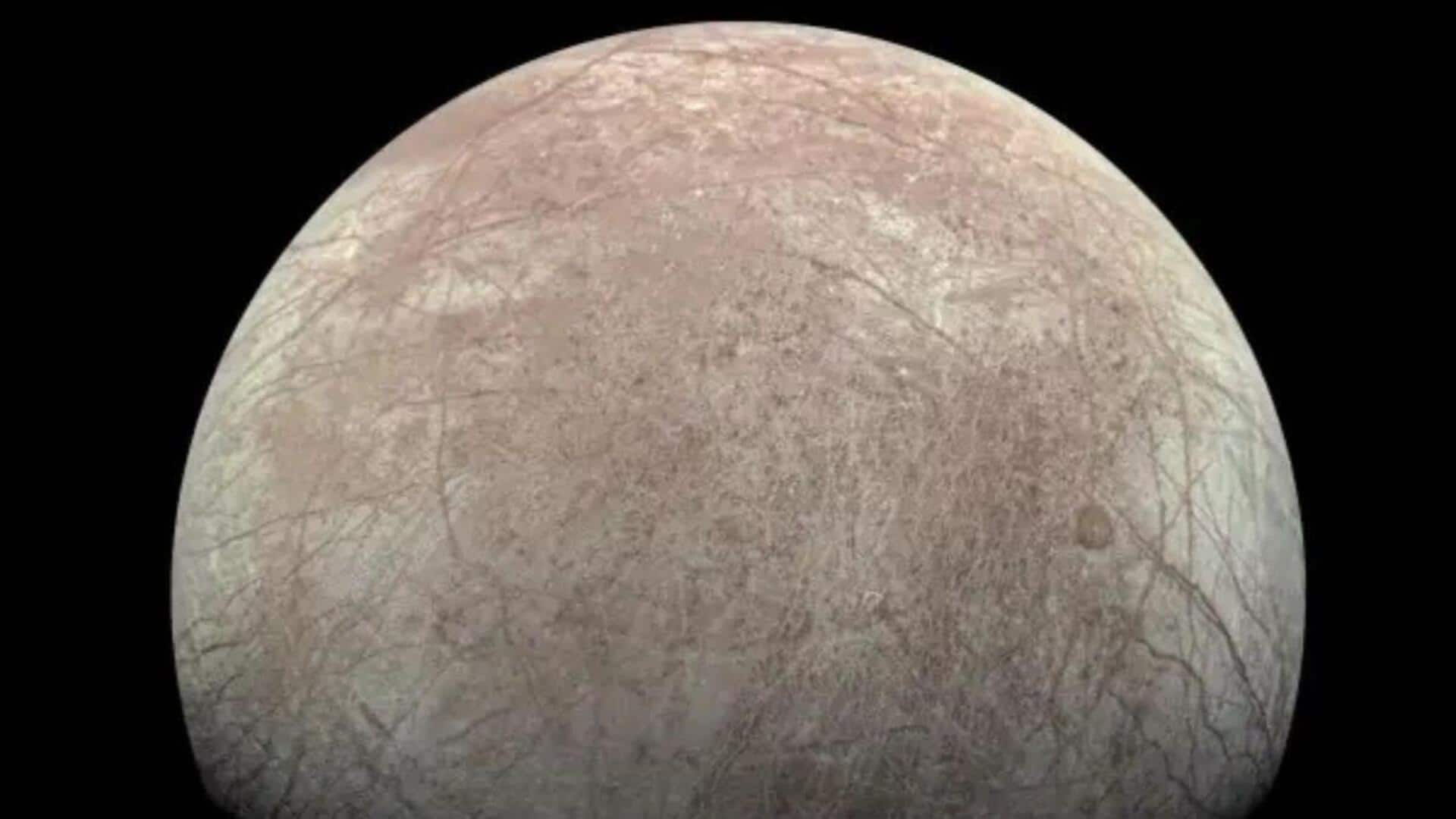 Jupiter Moon Europa: జీవం ఆనవాళ్ల కోసం ఆశలు రేకెత్తిస్తున్న 'యూరోపా'.. మంచు పొరల కింద మహాసముద్రం!