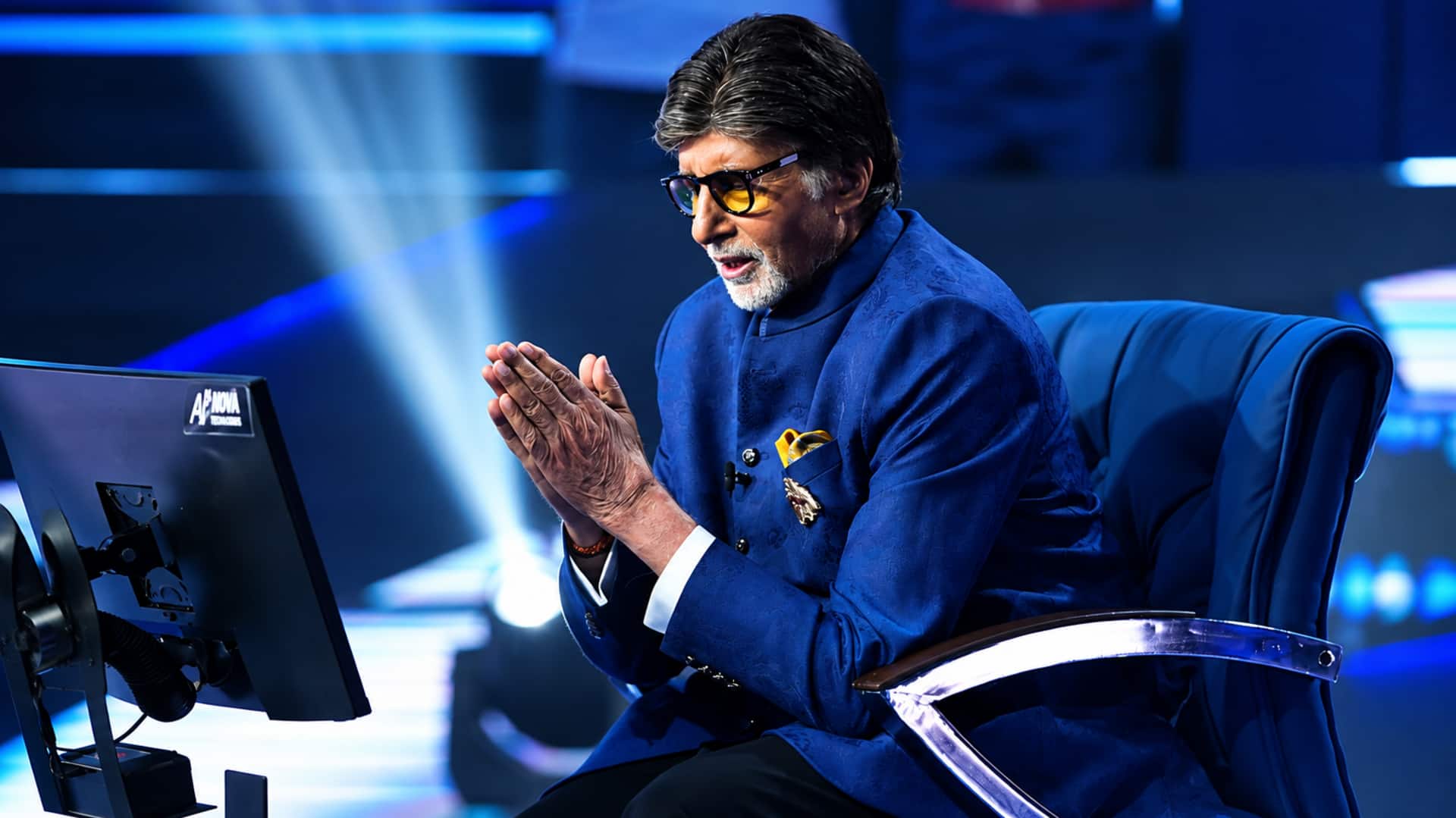 Amitabh Bachchan: కేబీసీ షూటింగ్‌లో జారిపడ్డ అమితాబ్‌.. మోకాలికి గాయం, అభిమానుల్లో ఆందోళన