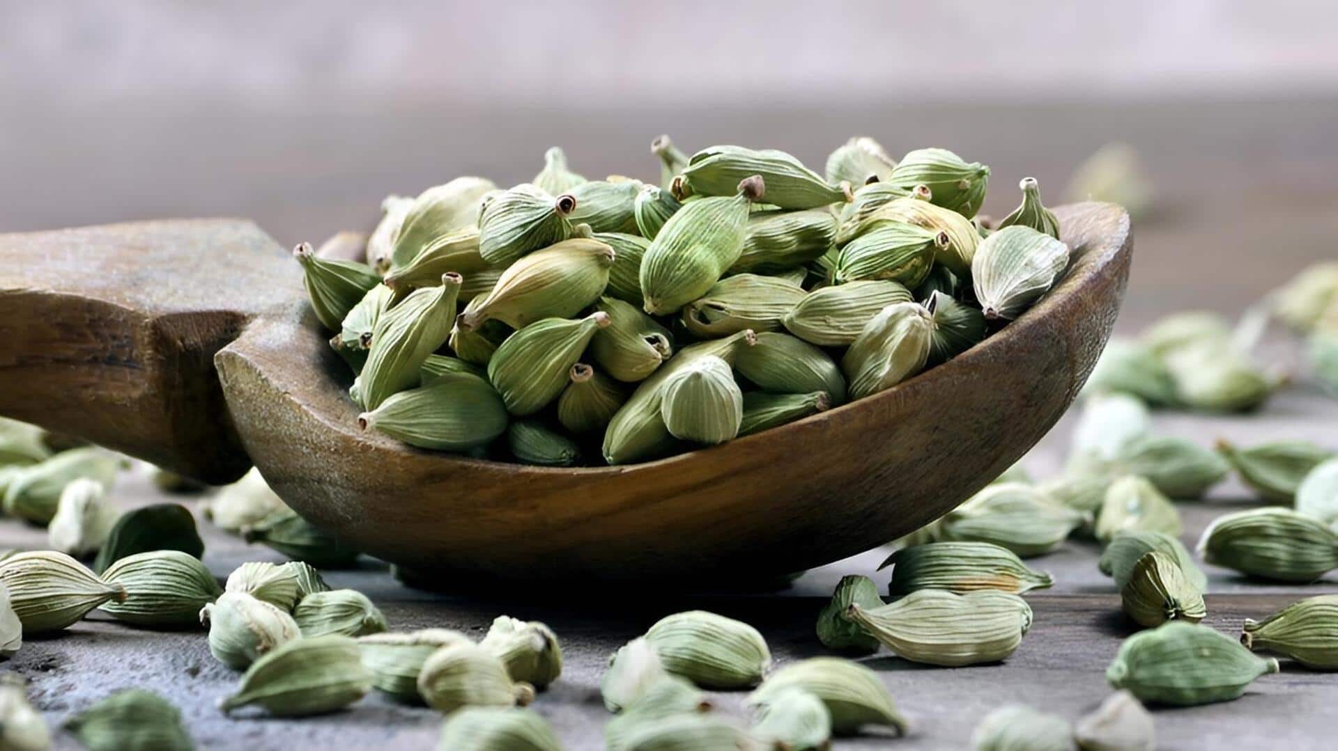 Cardamom: రోజూ యాలకులు తింటే శరీరానికి కలిగే అద్భుతమైన లాభాలివే