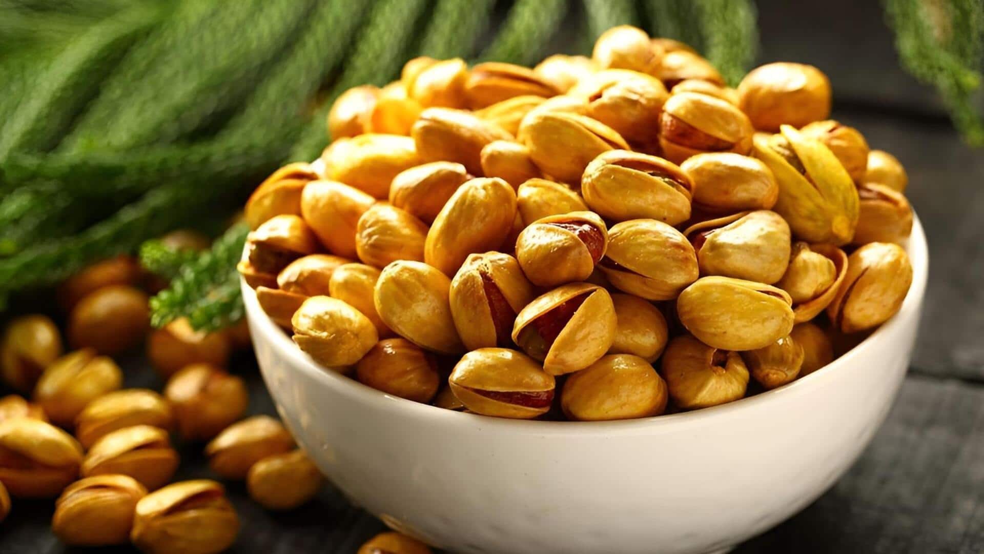 Vegetarian food: శాకాహారులకు పోషకాల ఖజానా.. తప్పకుండా తినాల్సిన 5 రకాల నట్స్!