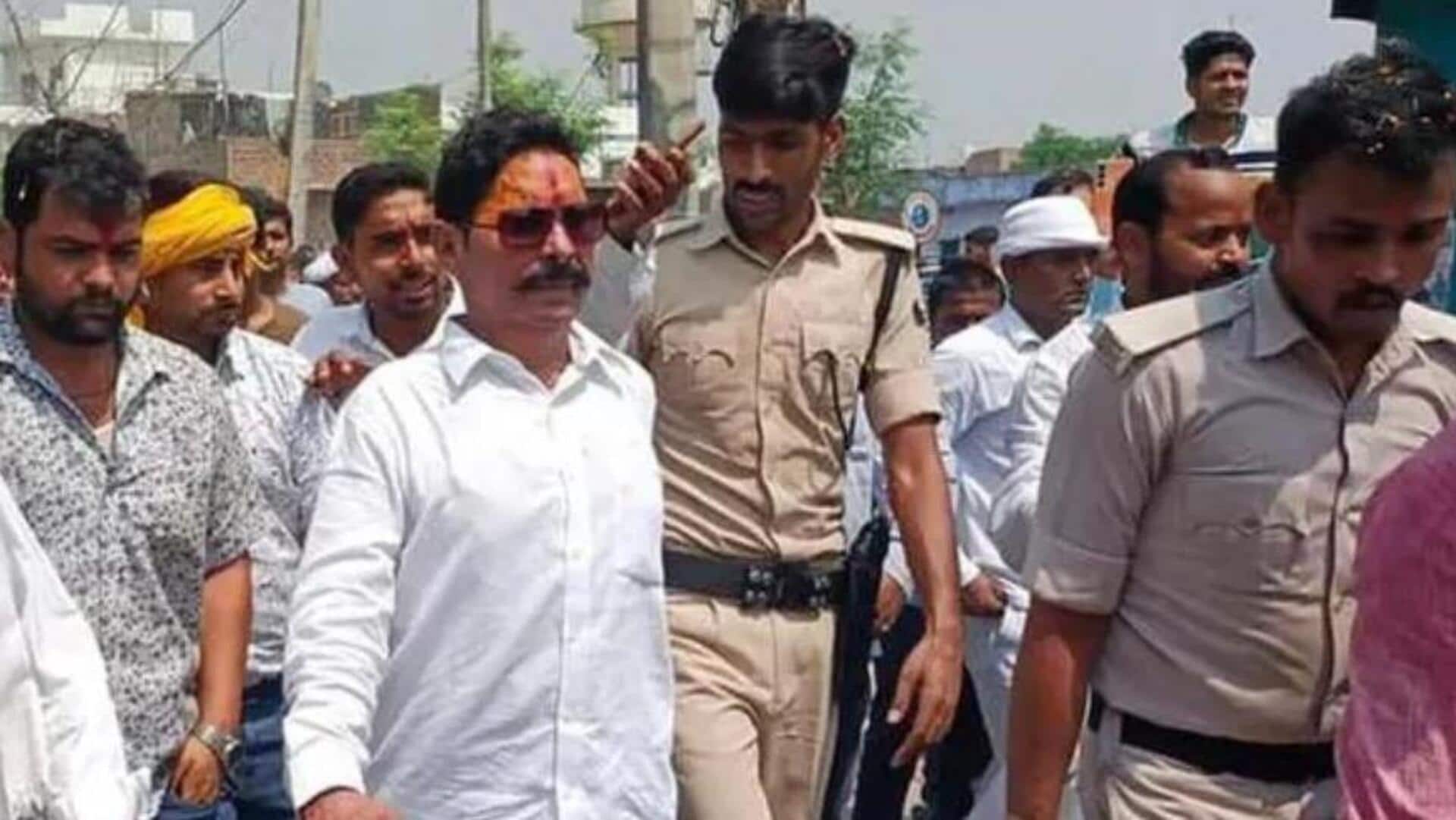 Bihar Elections: పీకే మద్దతుదారుడి హత్య కేసులో జేడీయూ అభ్యర్థి అరెస్టు Bihar Elections: పీకే మద్దతుదారుడి హత్య కేసులో జేడీయూ అభ్యర్థి అరెస్టు