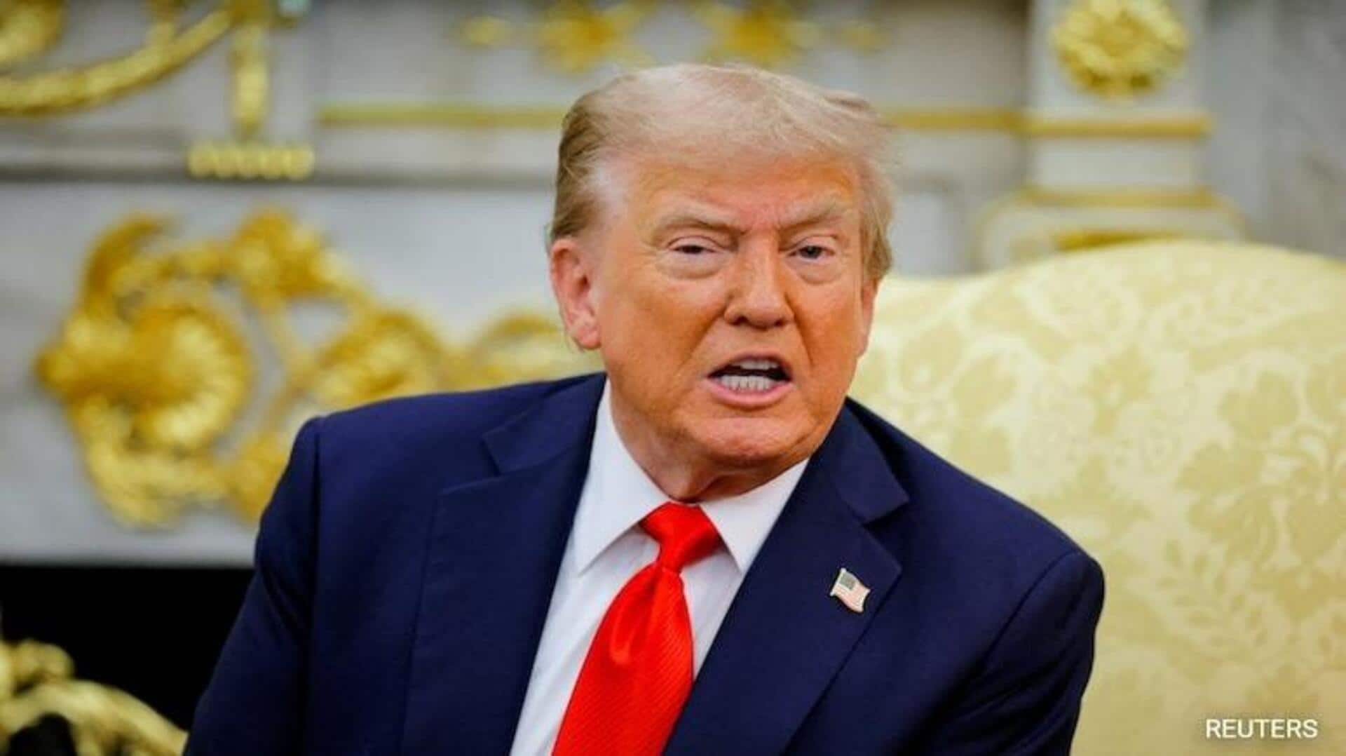 Donald Trump: రష్యా చమురు కొంటున్న భారత్పై సెకండరీ సుంకాలే విధించా.. రెండు, మూడు విడతలను ఇంకా చేపట్టలేదు: ట్రంప్ Donald Trump: రష్యా చమురు కొంటున్న భారత్పై సెకండరీ సుంకాలే విధించా.. రెండు, మూడు విడతలను ఇంకా చేపట్టలేదు: ట్రంప్