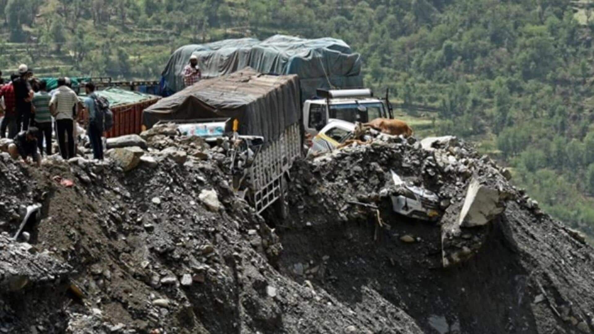 Kishtwar Cloudburst: క్లౌడ్‌ బరస్ట్‌ బీభత్సం.. 500 మందికి పైగా గల్లంతు : ఫరూక్ అబ్దుల్లా