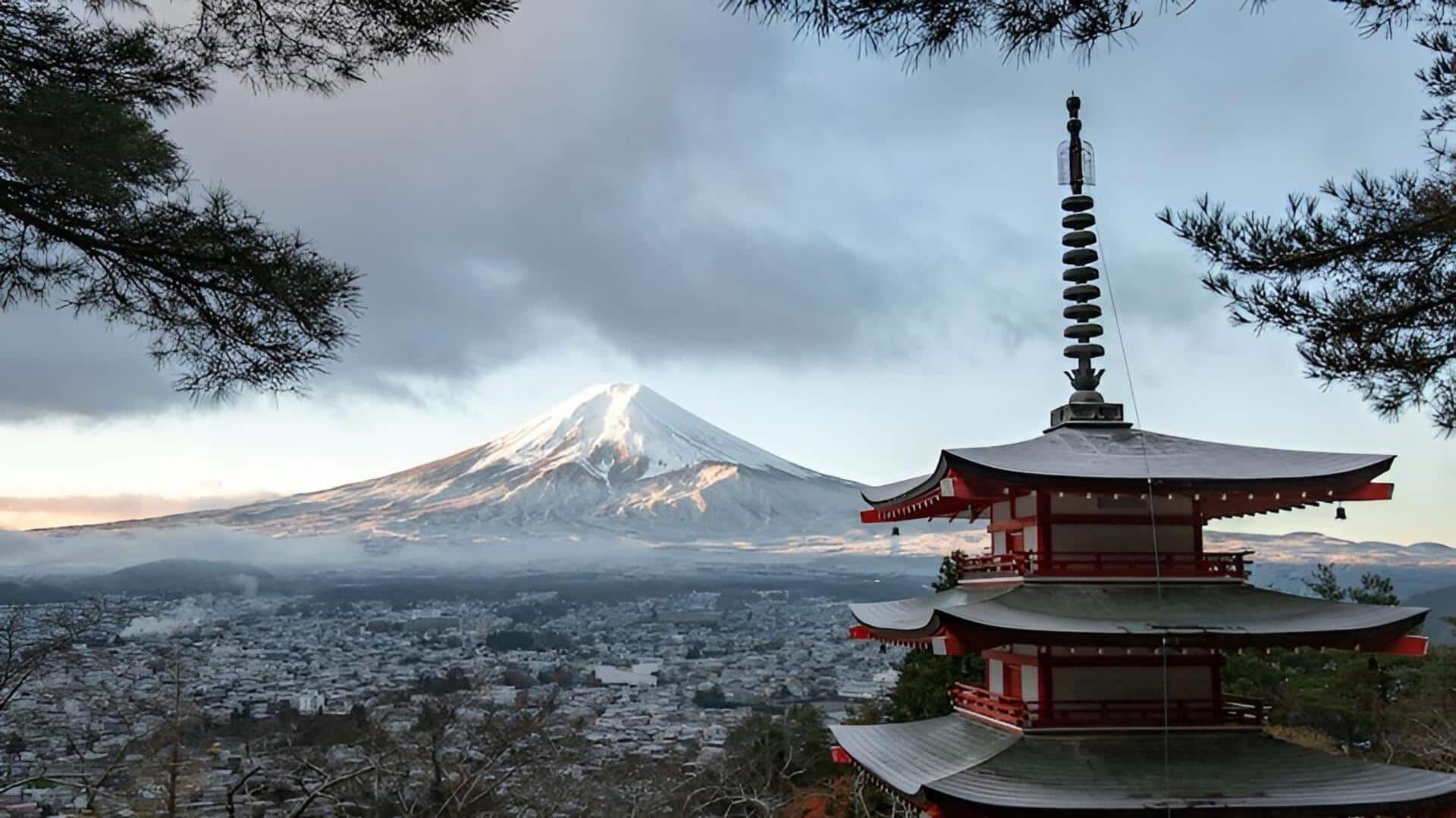 Japan: జపాన్‌ వెళ్లాలంటే భారీ ఖర్చు.. జూలై 1 నుంచి వీసా ఫీజులు ఐదు రెట్లు పెంపు