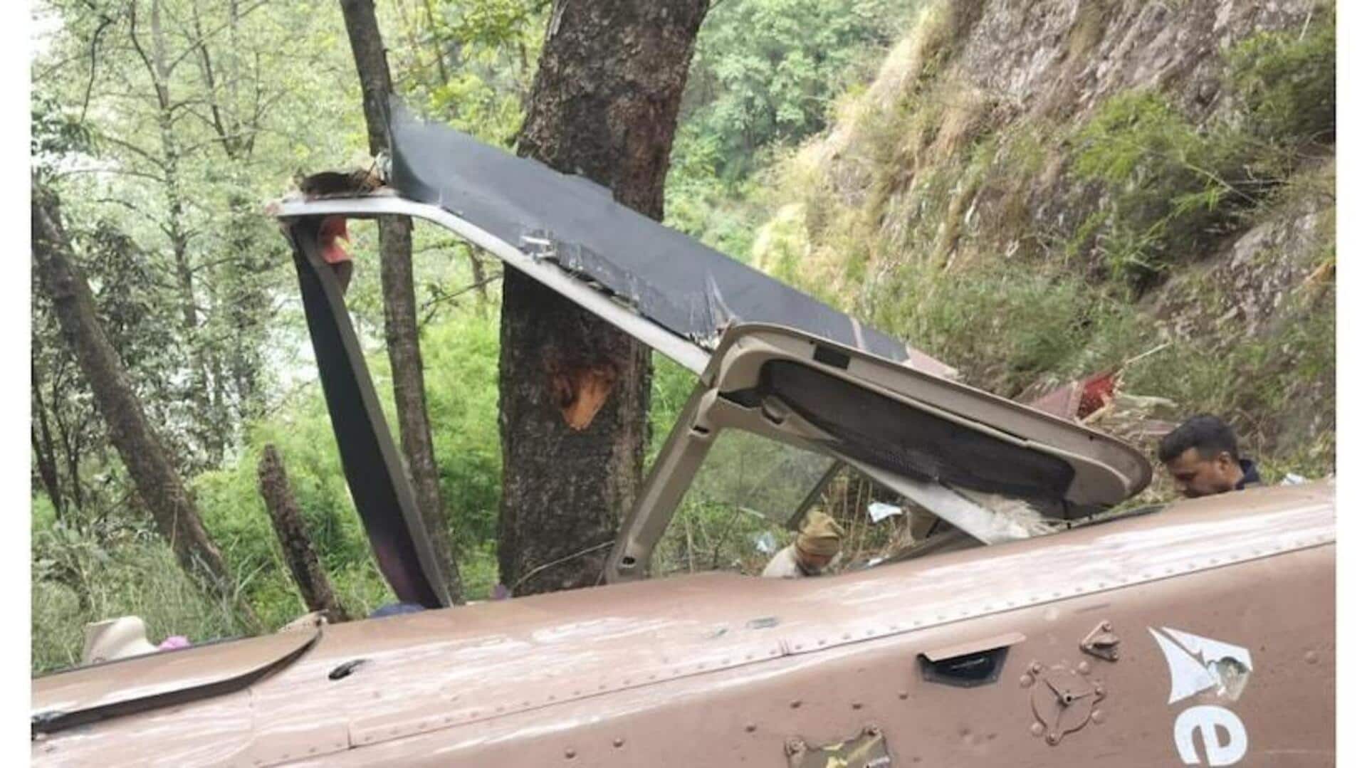 Chopper Crashes: ఉత్తరాఖండ్'లో ఘోర ప్రమాదం.. హెలికాప్టర్ కూలి ఐదుగురు మృతి Chopper Crashes: ఉత్తరాఖండ్'లో ఘోర ప్రమాదం.. హెలికాప్టర్ కూలి ఐదుగురు మృతి