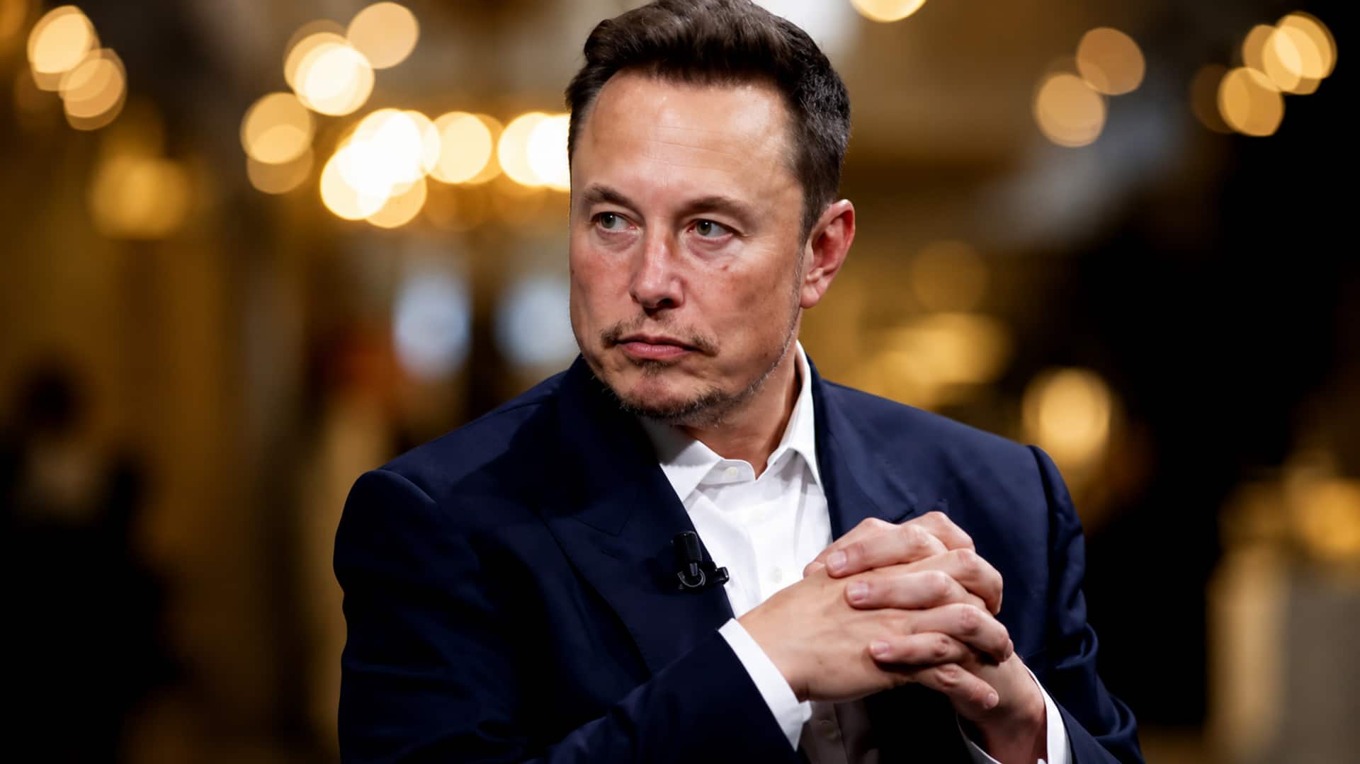 Elon Musk: వచ్చే ఏడాదిలోనే ఏఐ సూపర్‌హ్యూమన్‌.. ఎలాన్‌ మస్క్‌ కీలక వ్యాఖ్యలు