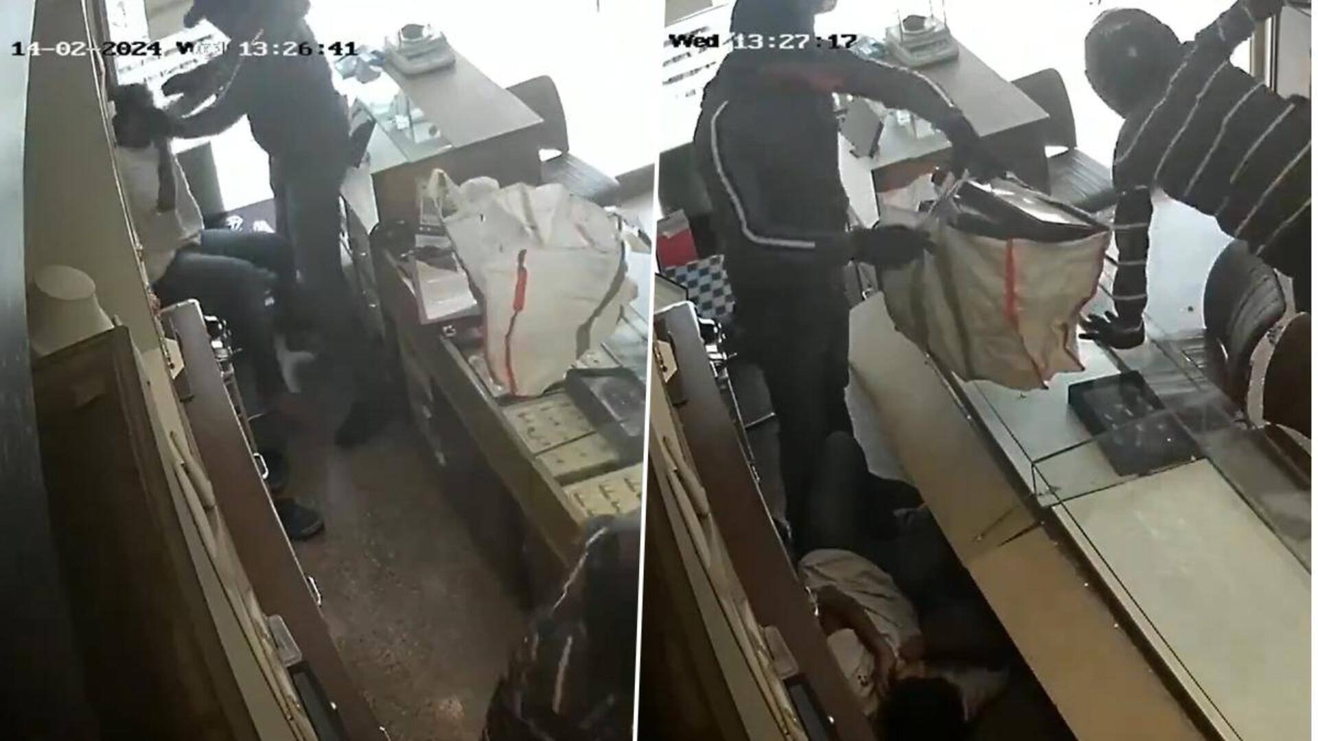 Robbery in Hyderabad: హైదరాబాద్‌ నగల దుకాణంలో దోపిడి.. ముగ్గురు అరెస్ట్ 