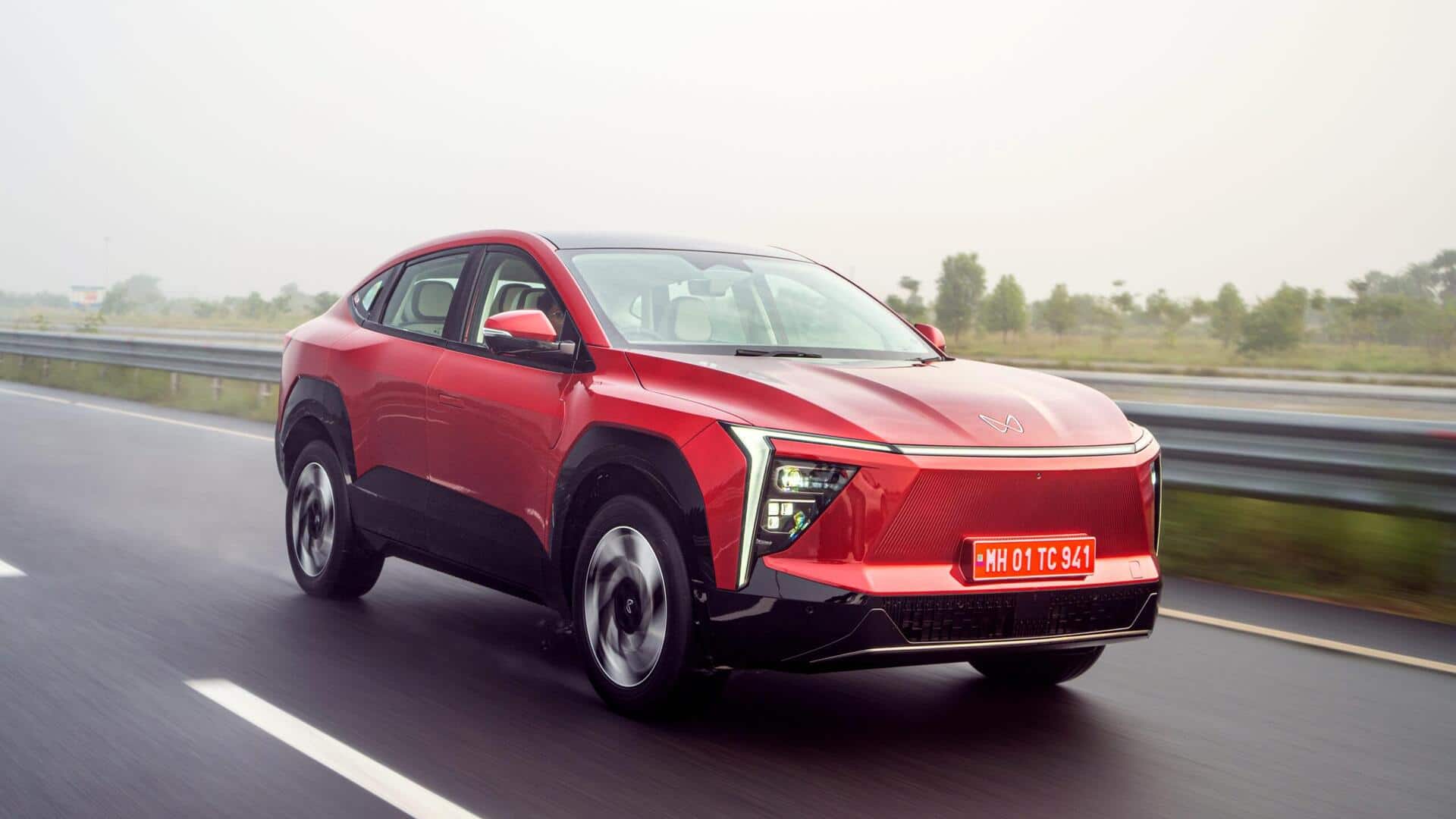 Mahindra Cars: మహీంద్రా ఎలక్ట్రిక్ కార్లపై భారీ ఆఫర్లు.. రూ.4 లక్షల వరకు డిస్కౌంట్