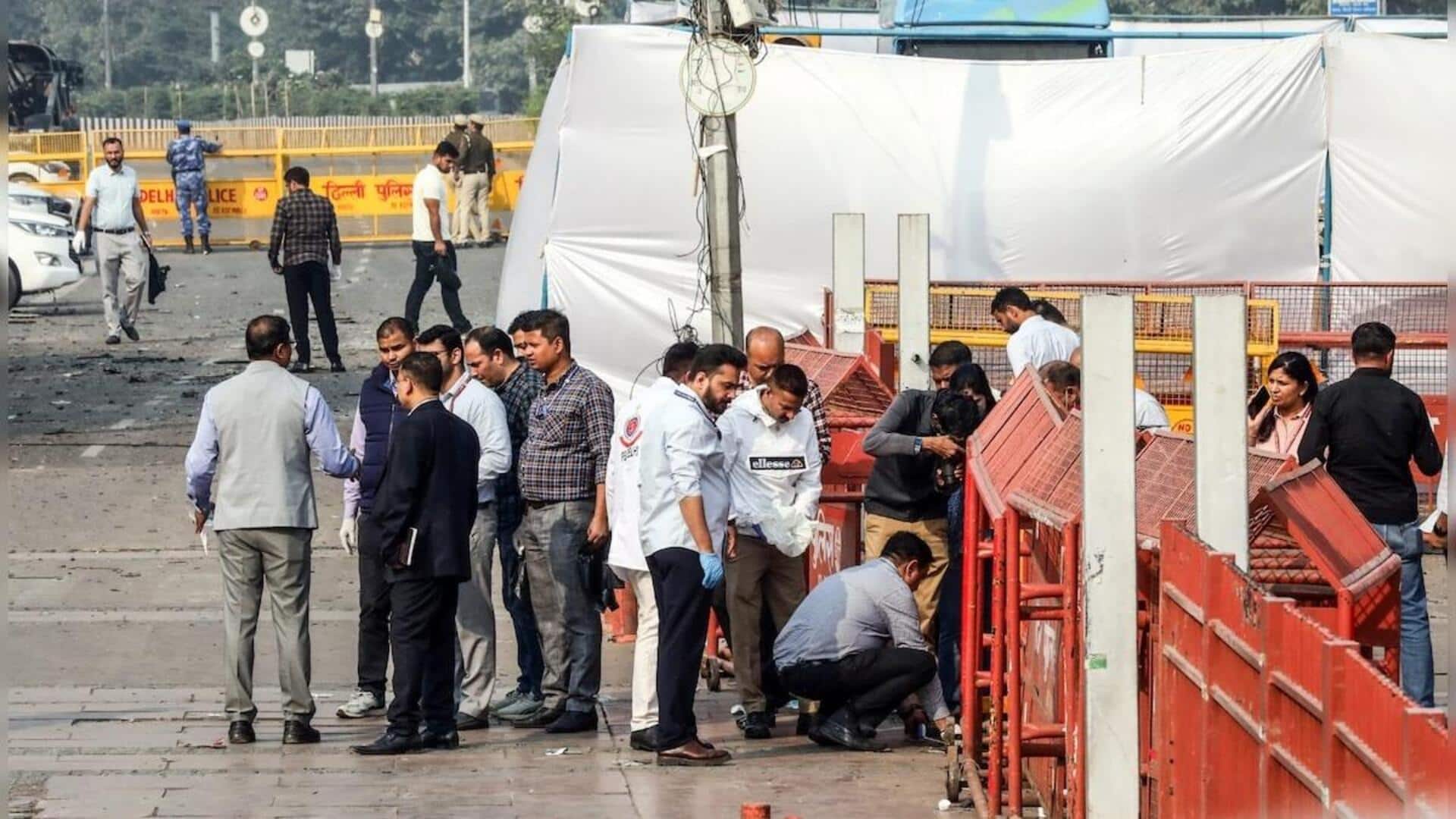 Delhi blast: రిపబ్లిక్‌ డే టార్గెట్‌ గా ఎర్రకోట వద్ద రెక్కీ.. పేలుడు ఘటనలో మరిన్ని వివరాలు..!