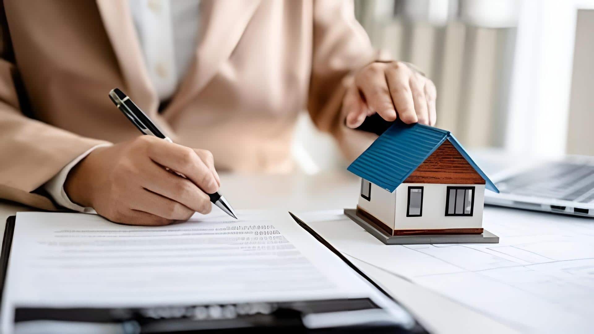 Banks Cut Lending Rates: బ్యాంకుల నుంచి శుభవార్త.. రుణాలపై వడ్డీ రేట్లు తగ్గించిన ఐదు ప్రధాన బ్యాంకులు..