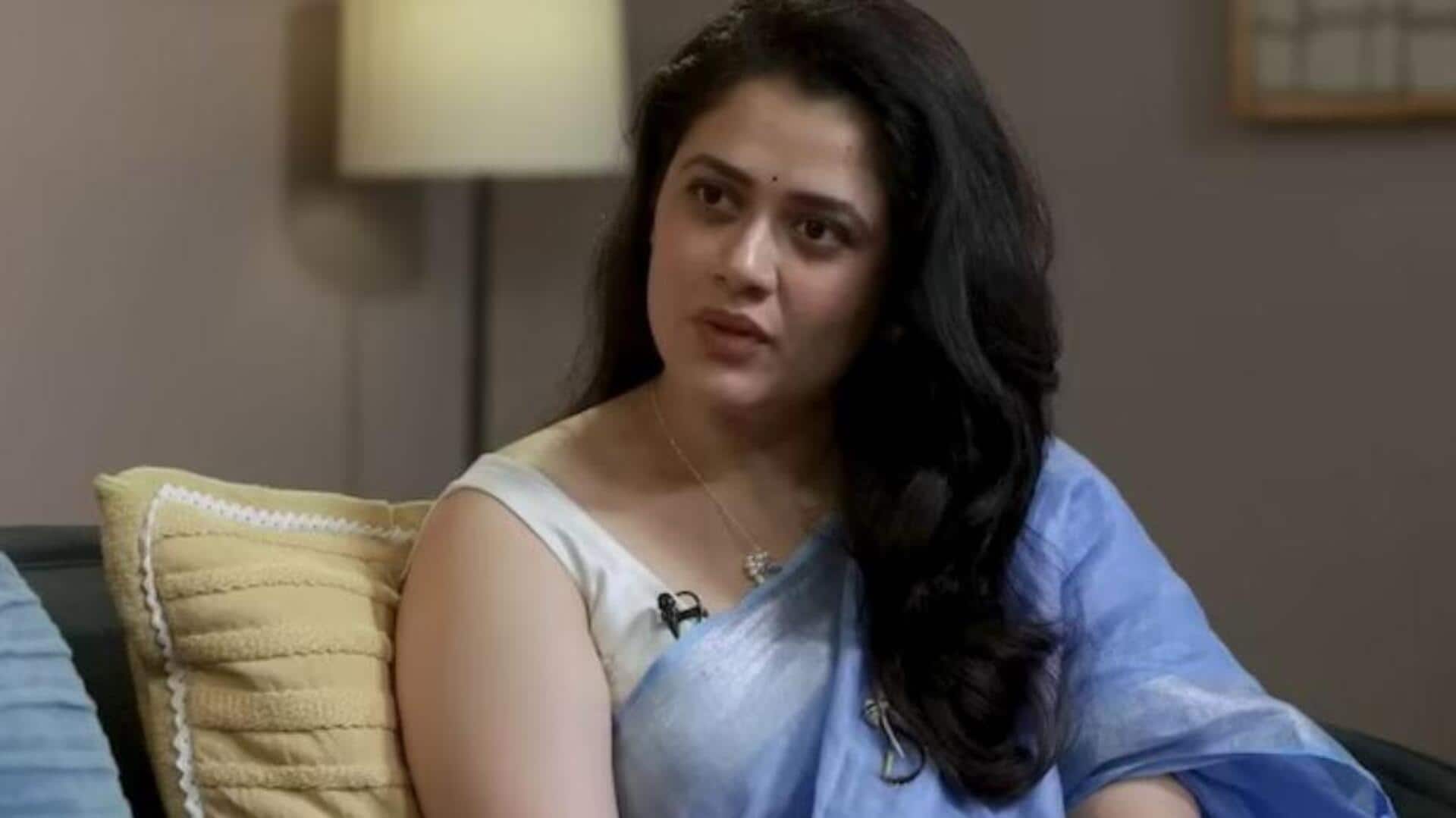 Girija Oak : ఒక ఇంటర్వ్యూతోనే దేశవ్యాప్తంగా హాట్ టాపిక్‌గా మారిన గిరిజ ఓక్‌.. ఆమె ఎవరంటే?