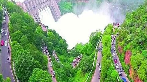 Srisailam: శ్రీశైలం ప్రాజెక్టుకు భారీగా పెరిగిన వరద ప్రవాహం… డ్రోన్ విజువల్స్