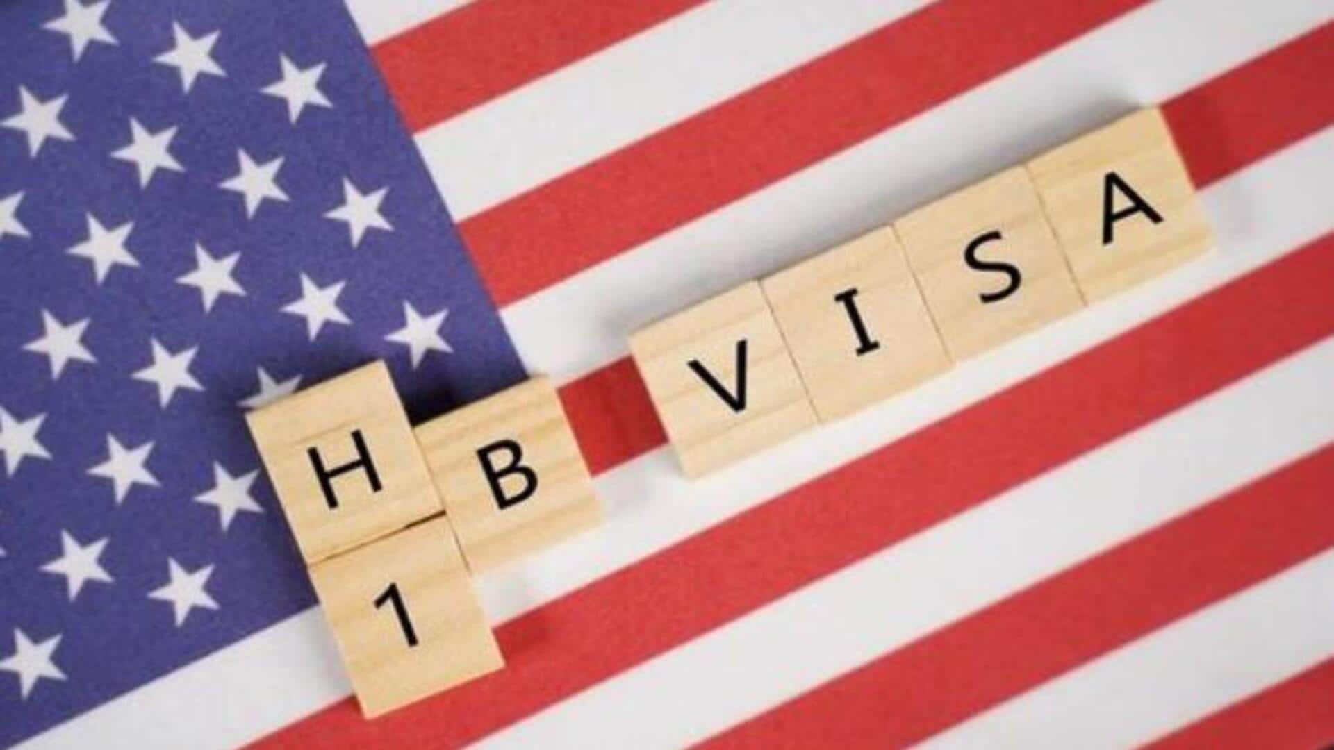 USCIS: జూలై వీసా బులెటిన్ విడుదల.. గ్రీన్ కార్డు ఆశావాహులకు తాత్కాలిక ఊరట! USCIS: జూలై వీసా బులెటిన్ విడుదల.. గ్రీన్ కార్డు ఆశావాహులకు తాత్కాలిక ఊరట!