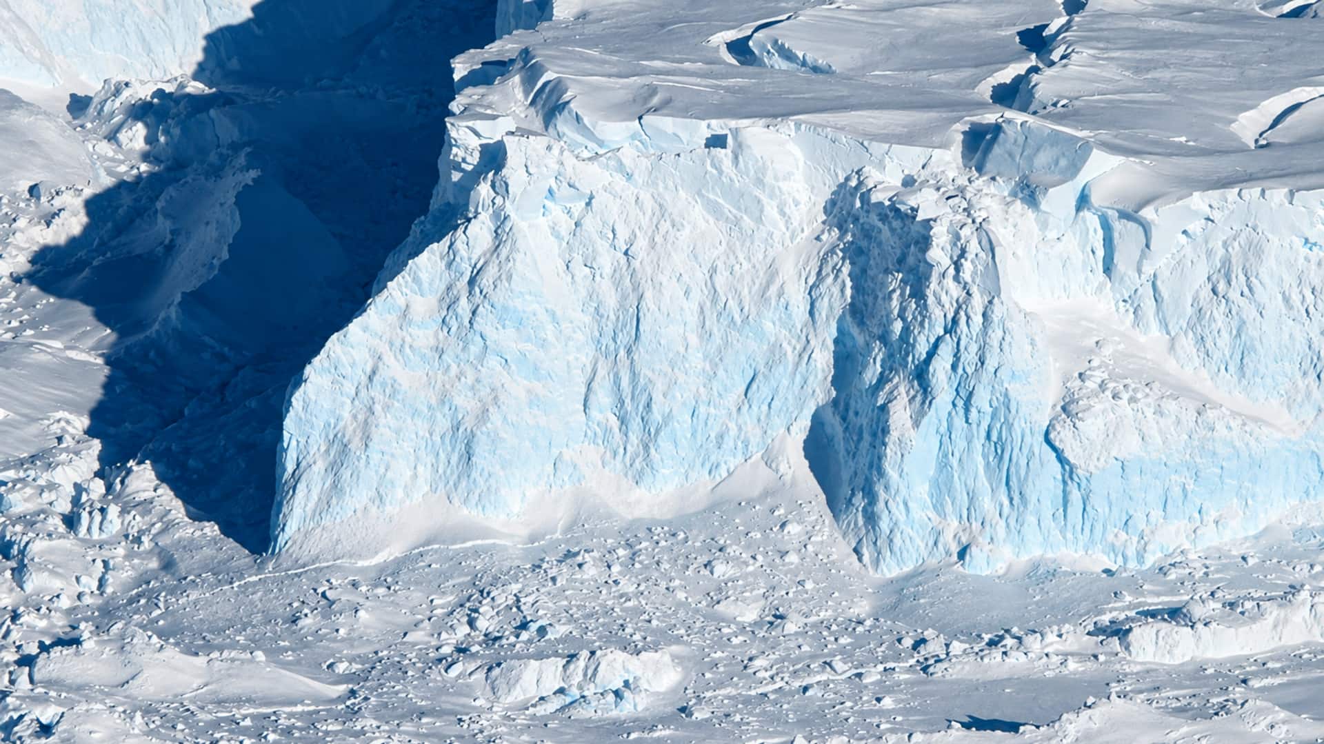 Doomsday Glacier: అంచనాలకు మించి కరుగుతున్న డూమ్స్‌డే గ్లేసియర్‌.. సముద్ర మట్టాలపై పెను ప్రభావం!