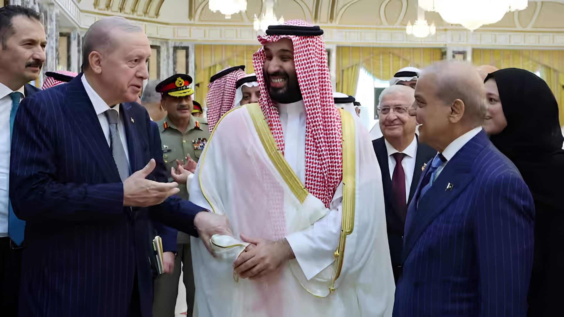 Mecca Pact: మక్కా ఒప్పందానికి తొలి పరీక్ష.. రెండో రోజే రిఫైనరీపై హౌతీల దాడి
